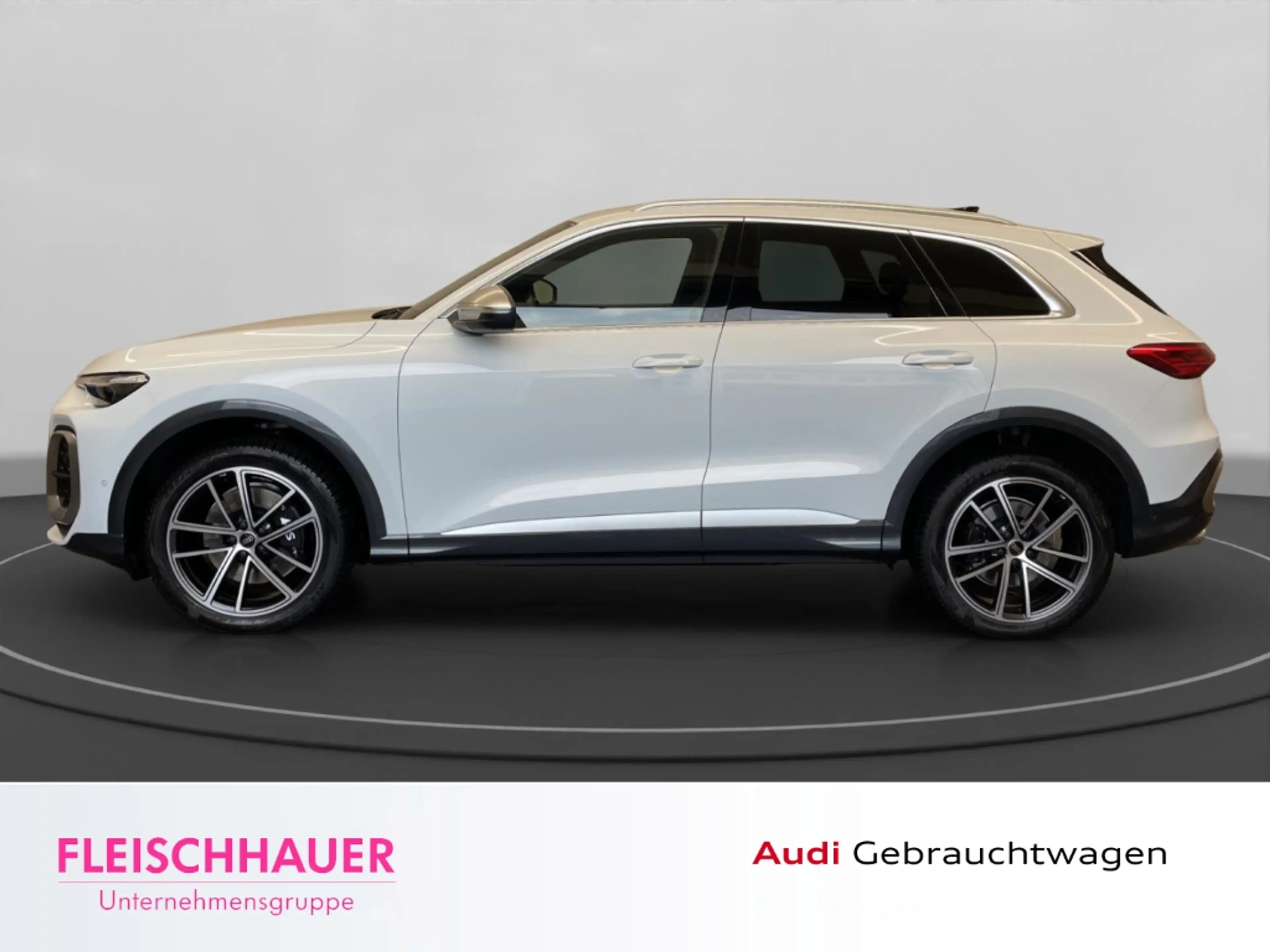 Audi SQ5 3.0 TFSI quattro S tronic StandHZG LED Navi Tel.-V — photo 3