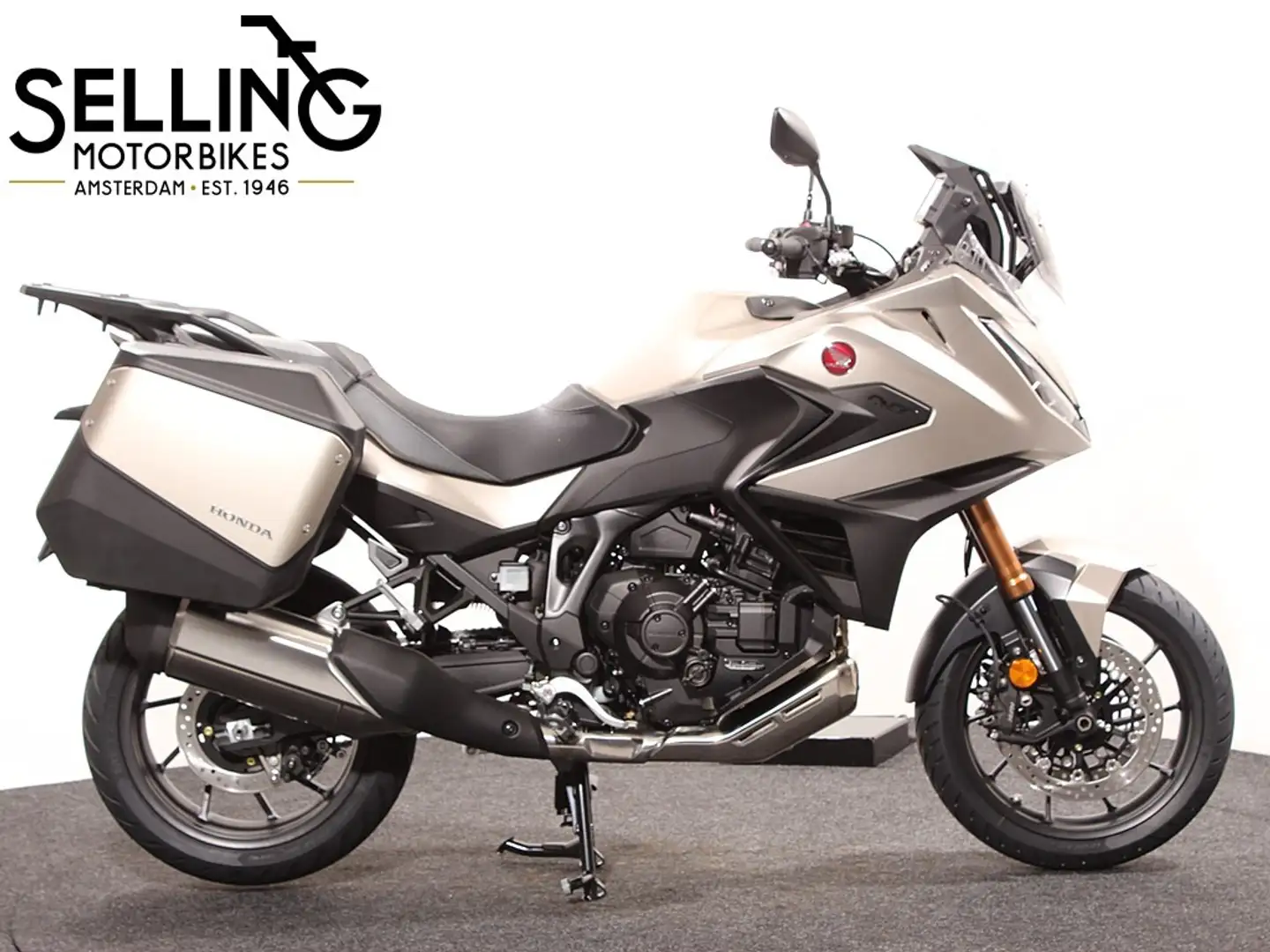 Honda NT 1100 DCT E Mat Warm Ash Metallic Nero - 1