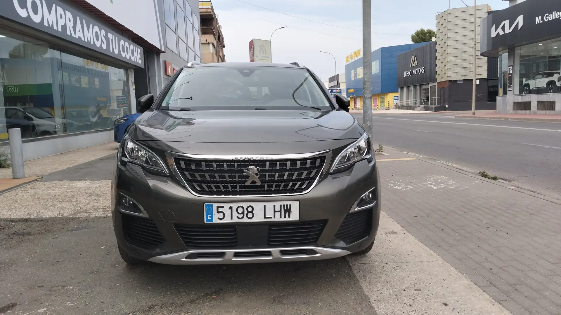 Peugeot 5008 1.2 PureTech S&S Allure 7 pl. 130 Gris - 2