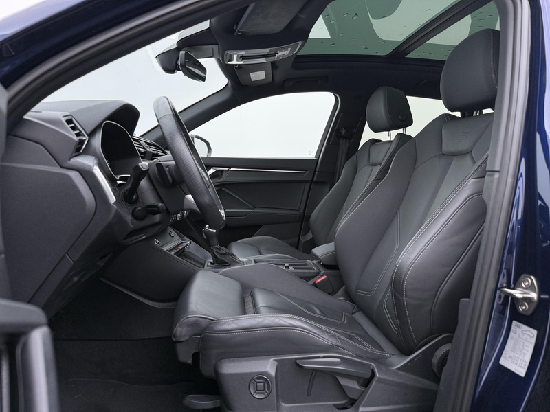 Audi Q3 45 TFSI e S edition | Pano dak | Leder | Stoelverw — photo 4