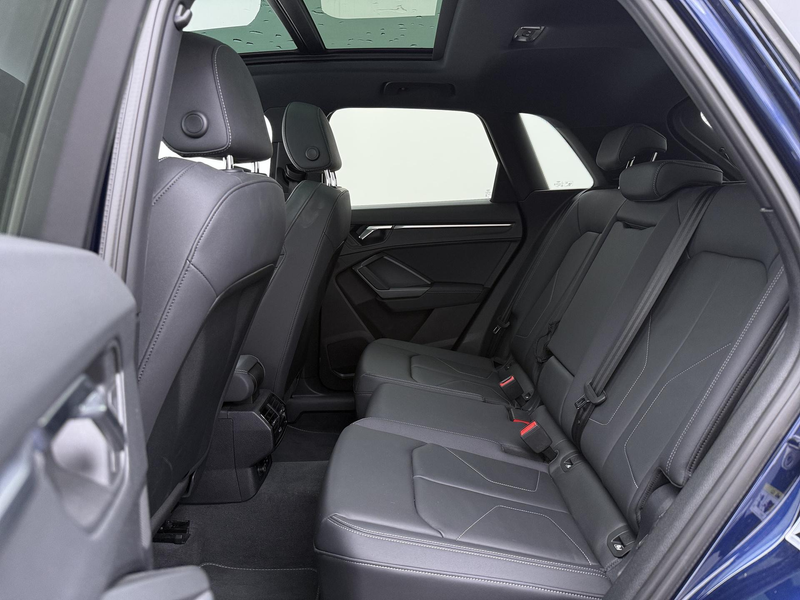 Audi Q3 45 TFSI e S edition | Pano dak | Leder | Stoelverw — photo 7