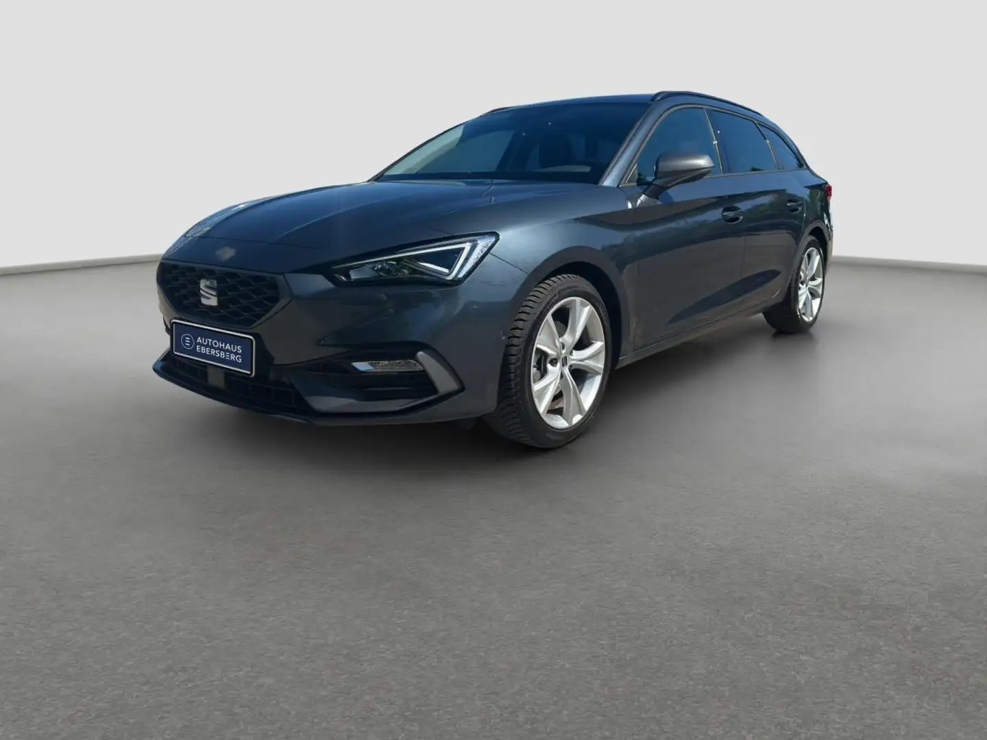 SEAT Leon SP 1.5 eTSI Business Navi Winter LED Grau - 2