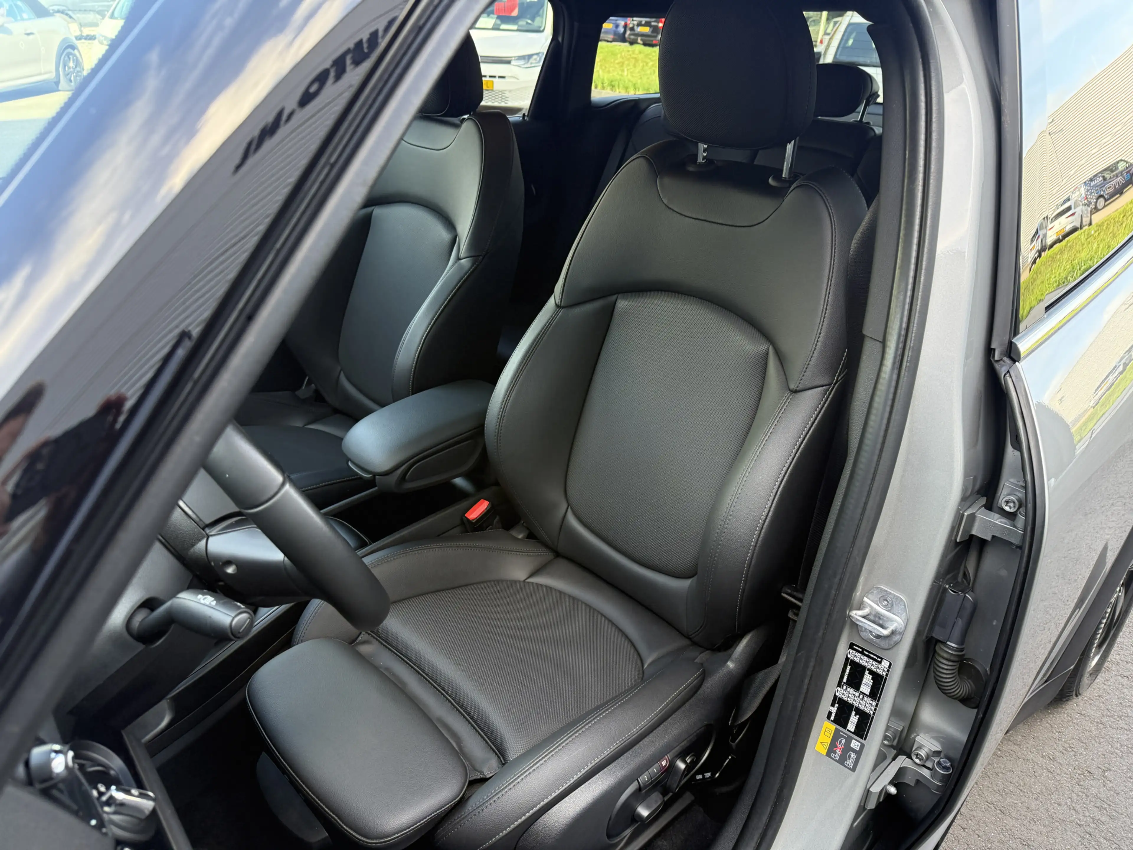 MINI Cooper SE Countryman 1.5 ALL Leder/Camera/Apple — photo 7