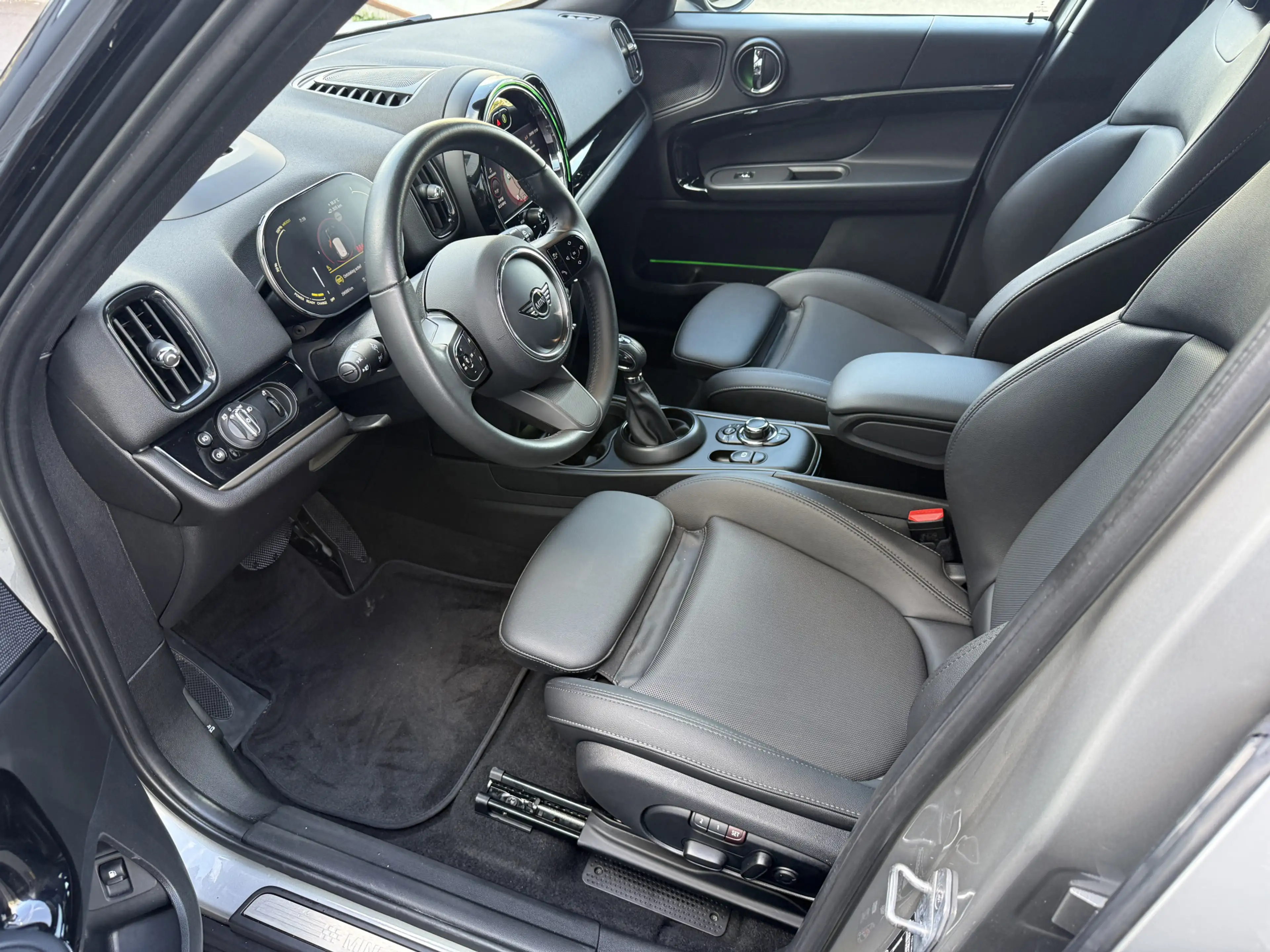 MINI Cooper SE Countryman 1.5 ALL Leder/Camera/Apple — photo 6