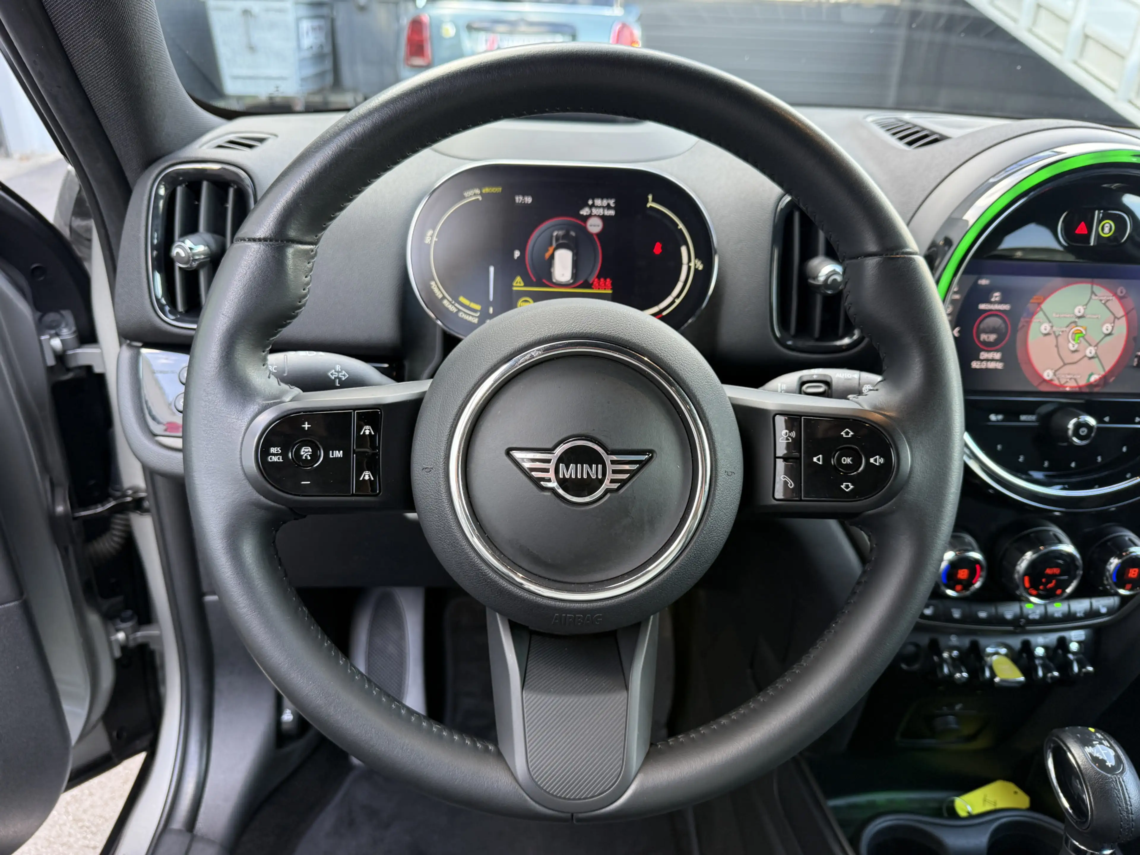 MINI Cooper SE Countryman 1.5 ALL Leder/Camera/Apple — photo 9