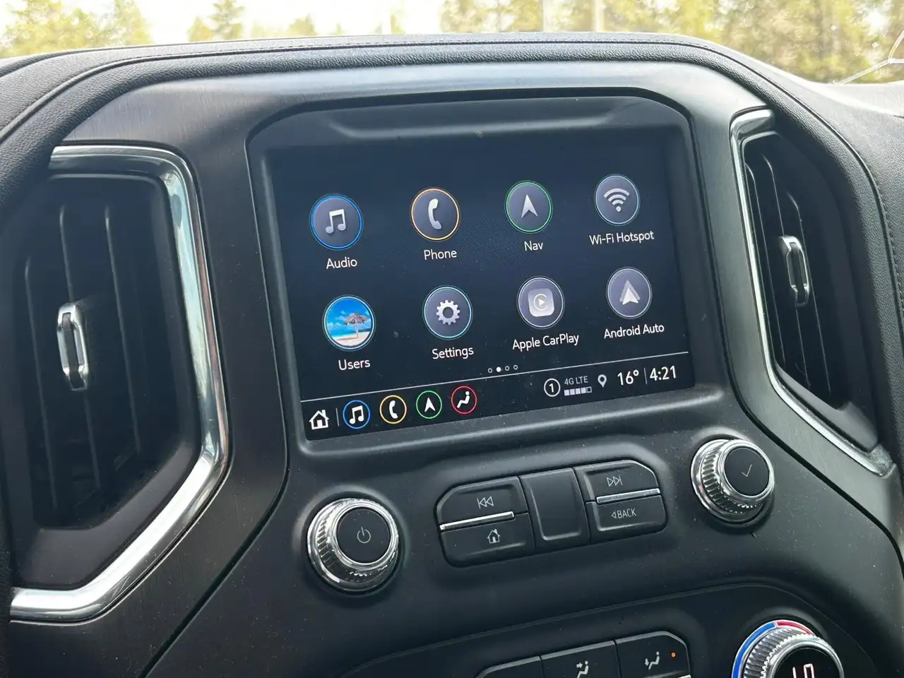 GMC Sierra 1500 снимка GMC Sierra 1500