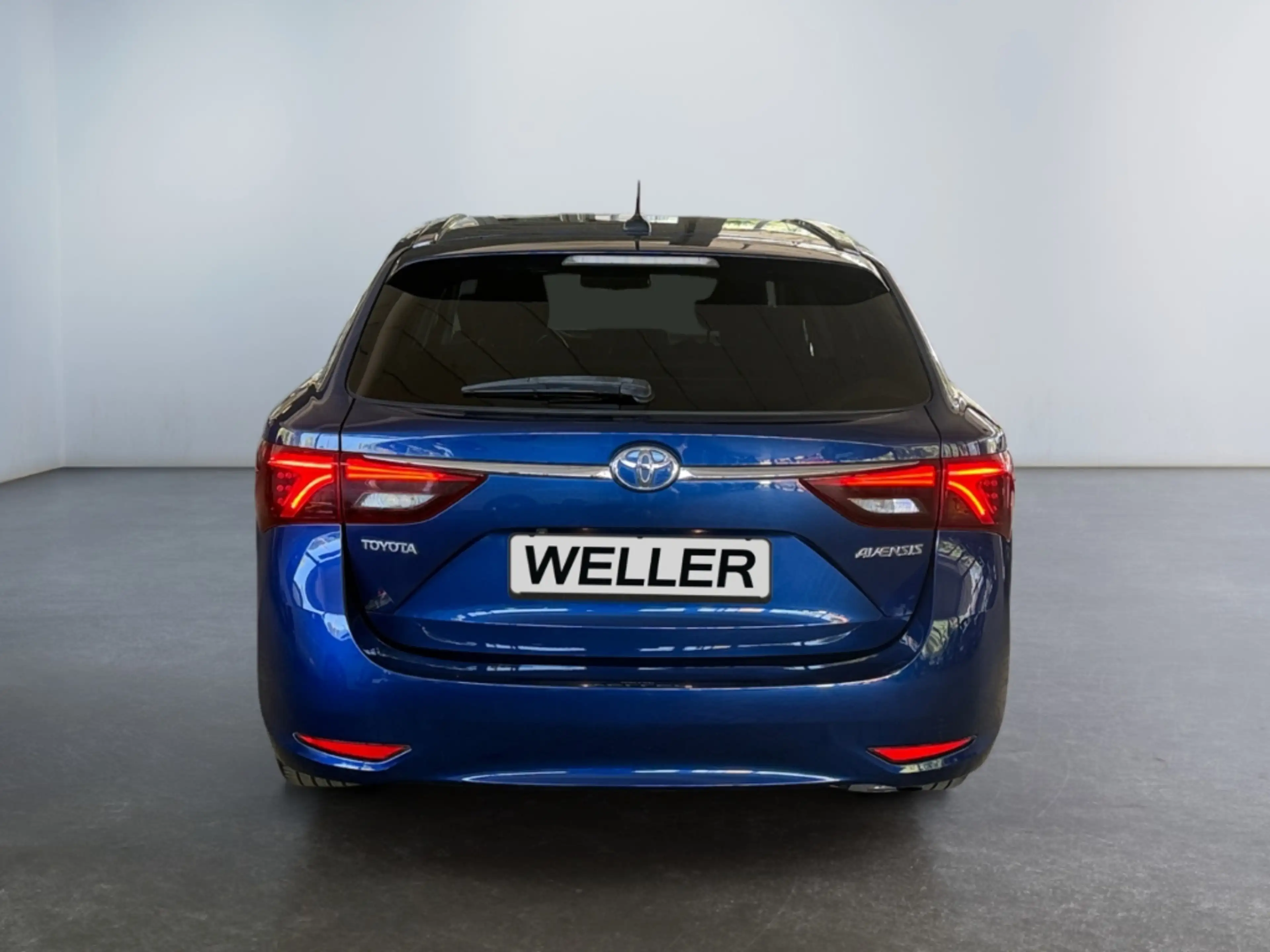 Toyota Avensis 1.8 TS Edition-S *Bi-LED*Navi*SHZ*Kamera* — photo 6