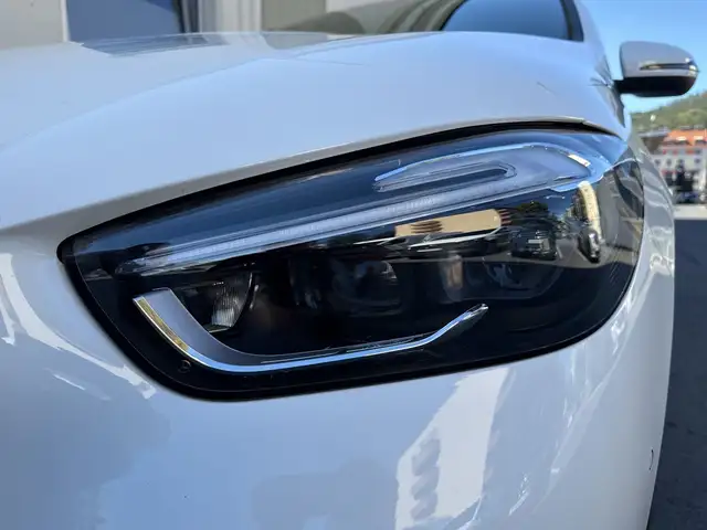 Mercedes-Benz B Class view 14