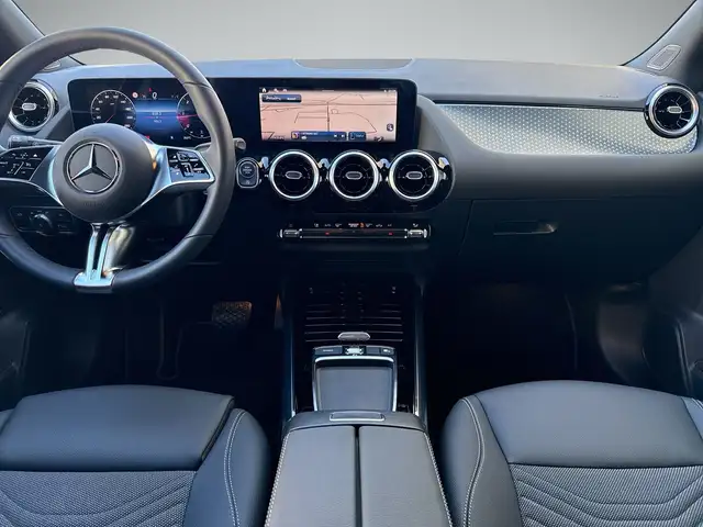 Mercedes-Benz B Class view 8