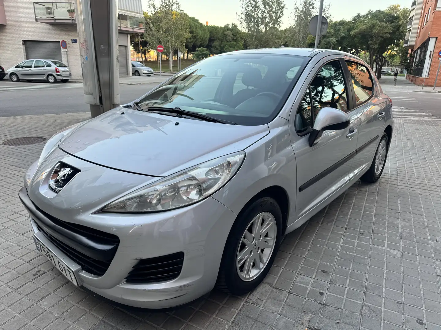 Peugeot 207 1.4 VTi 16v Sportium - 1