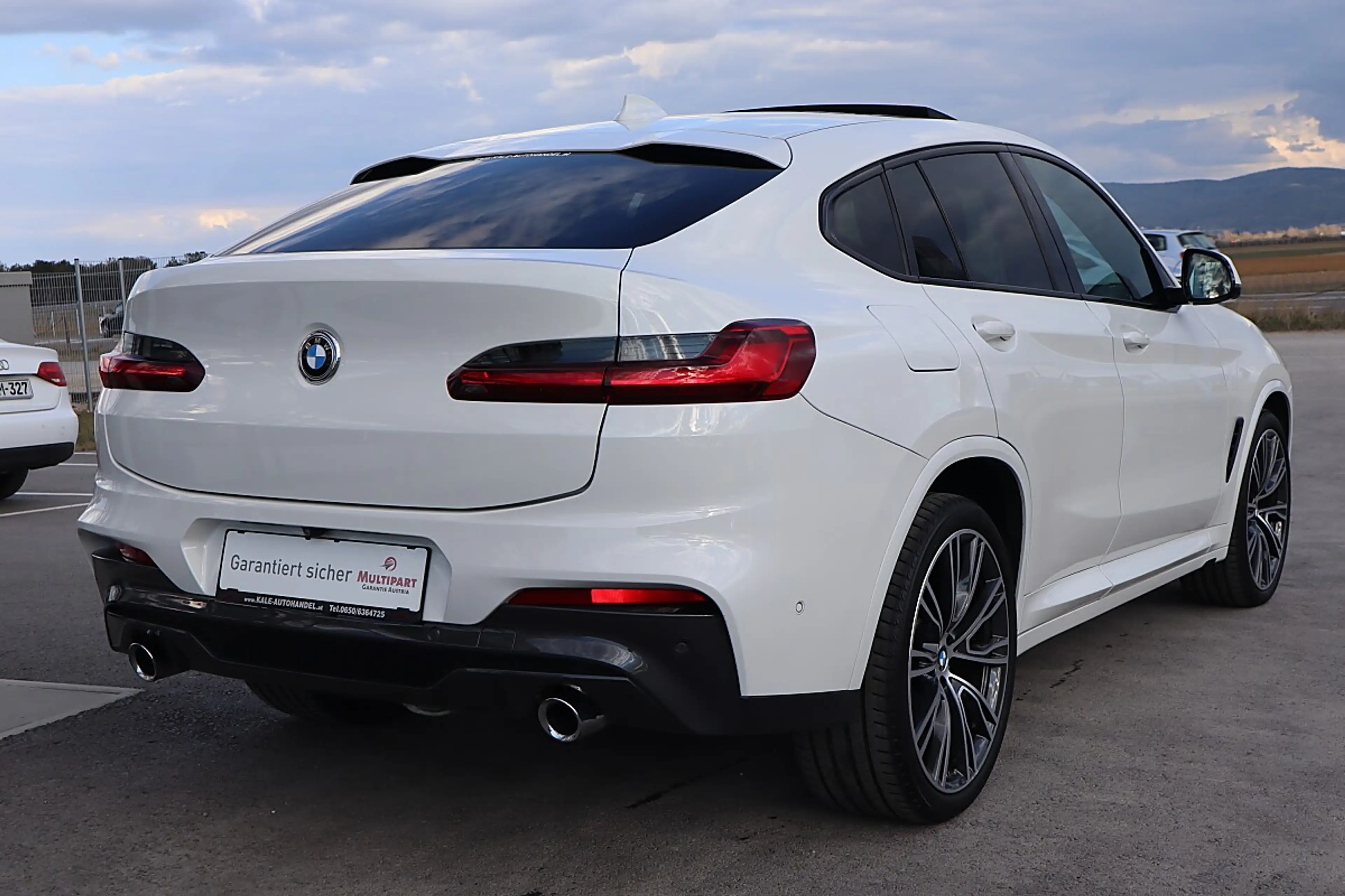 BMW X4 xDrive 30d M Sport Aut.*Panoramadach*Navi*Led* — photo 4
