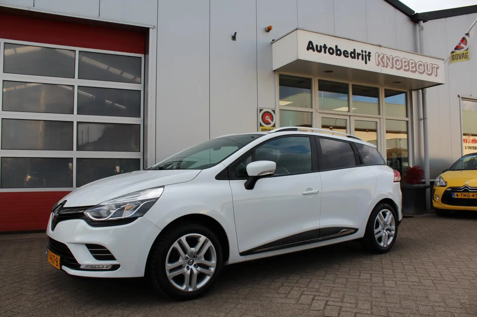 Renault Clio Estate 0.9 TCe Zen Blanc - 2