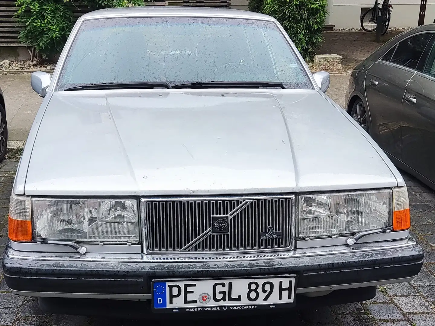 Volvo 760 GLE Silver - 2