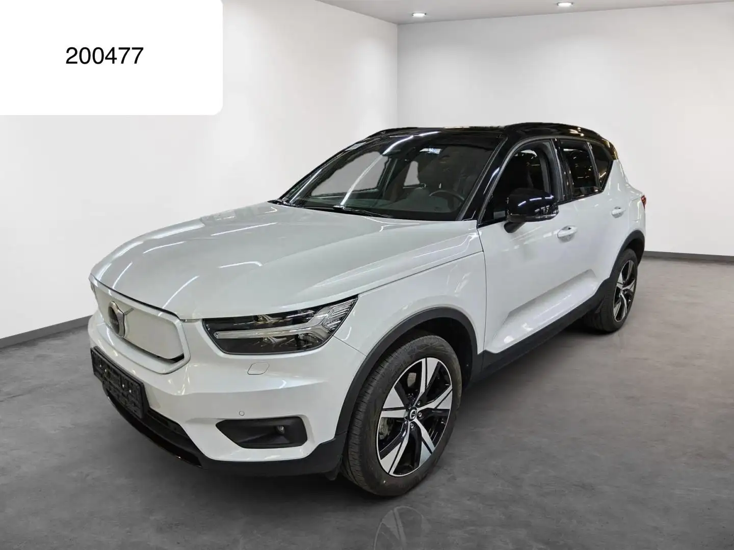 Volvo XC40 R Design Electric AWD LED 19"IntelliSafePro Weiß - 1