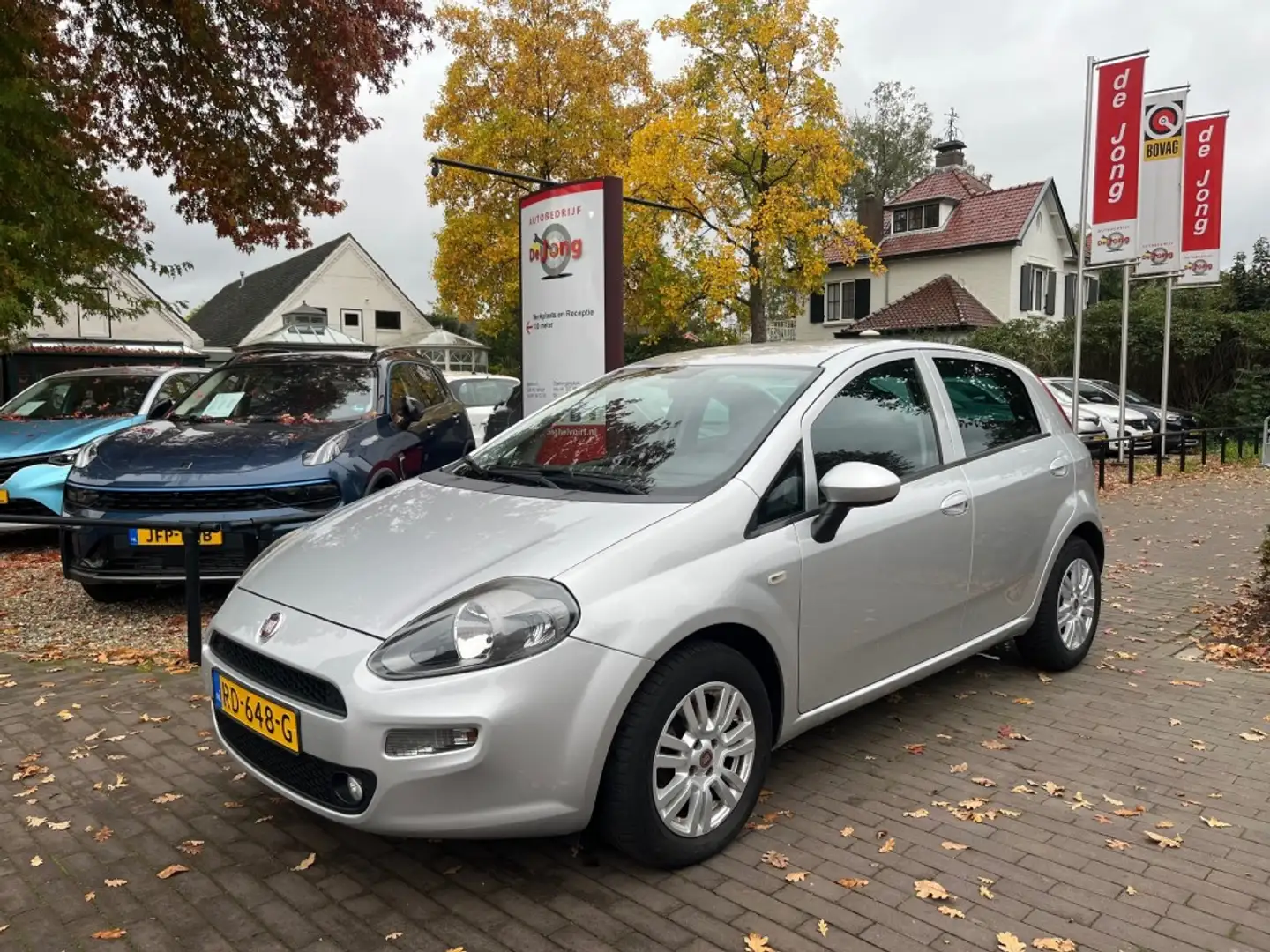 Fiat Punto Evo 0.9 TWINAIR POPSTAR / NAVI / AIRCO / TREKHAAK / LM Gris - 1