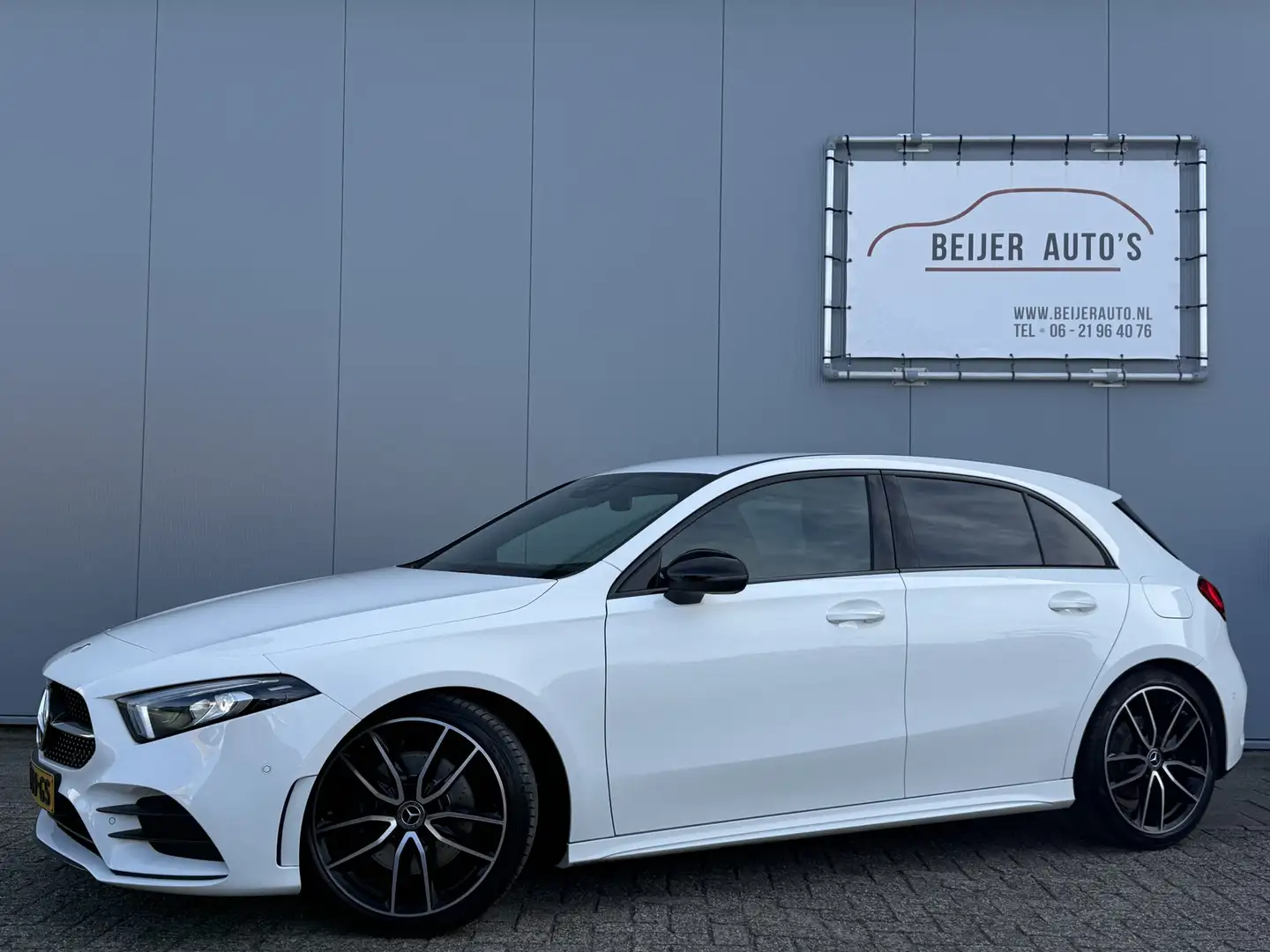 Mercedes-Benz A 220 Launch Edition Automaat AMG-Pakket Wit - 1