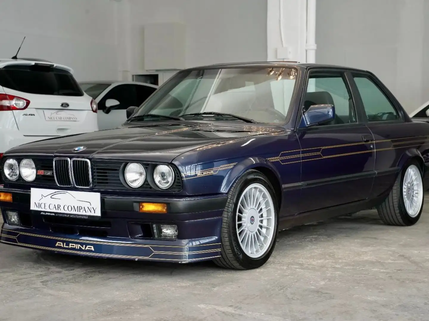 Alpina B6 B6 3.5L E30 Blau - 1
