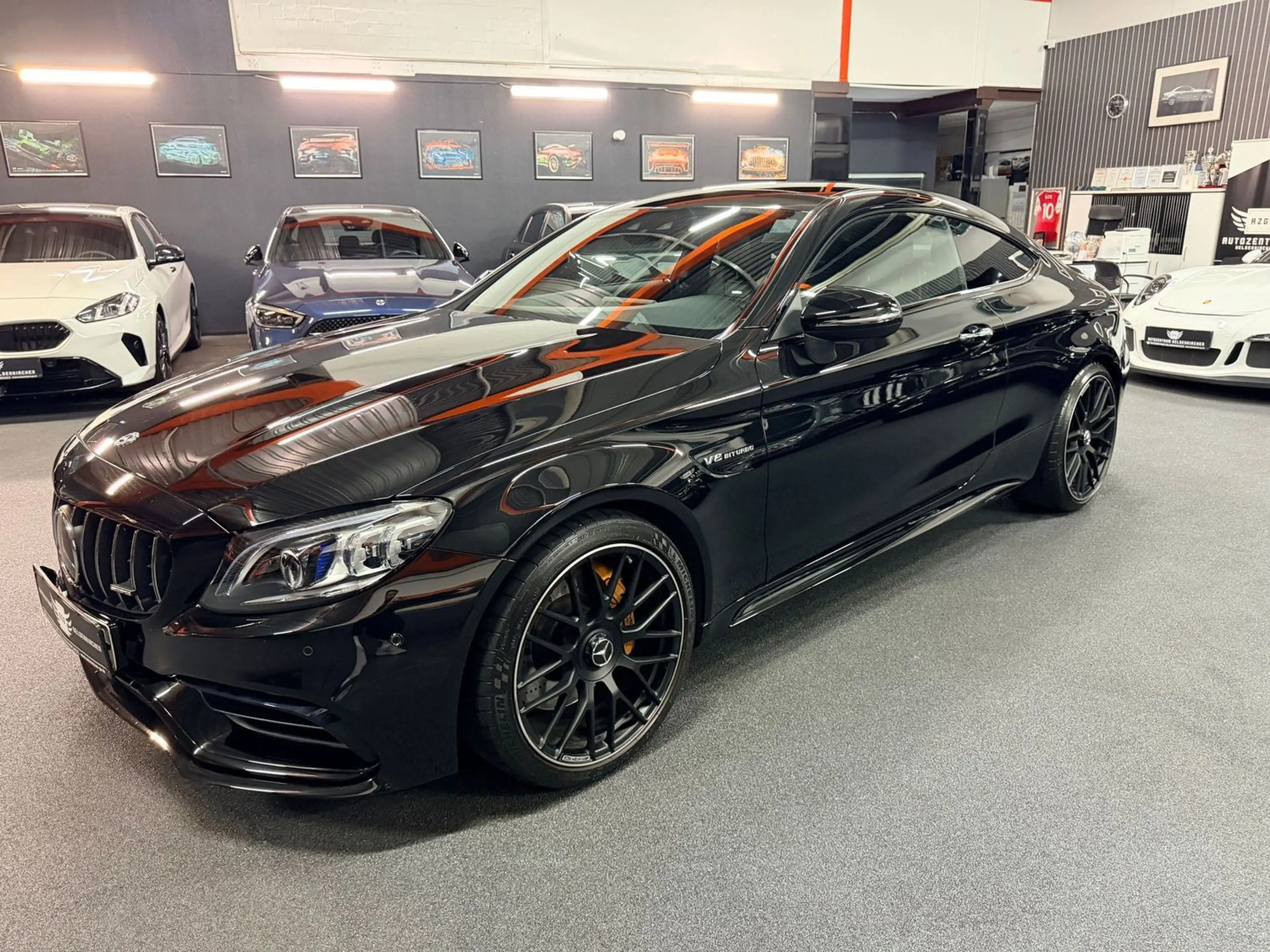 Mercedes-Benz C 63 AMG Coupé PANO/DISTR/LEDER/BURM/MLTBEAM/NIG — photo 2