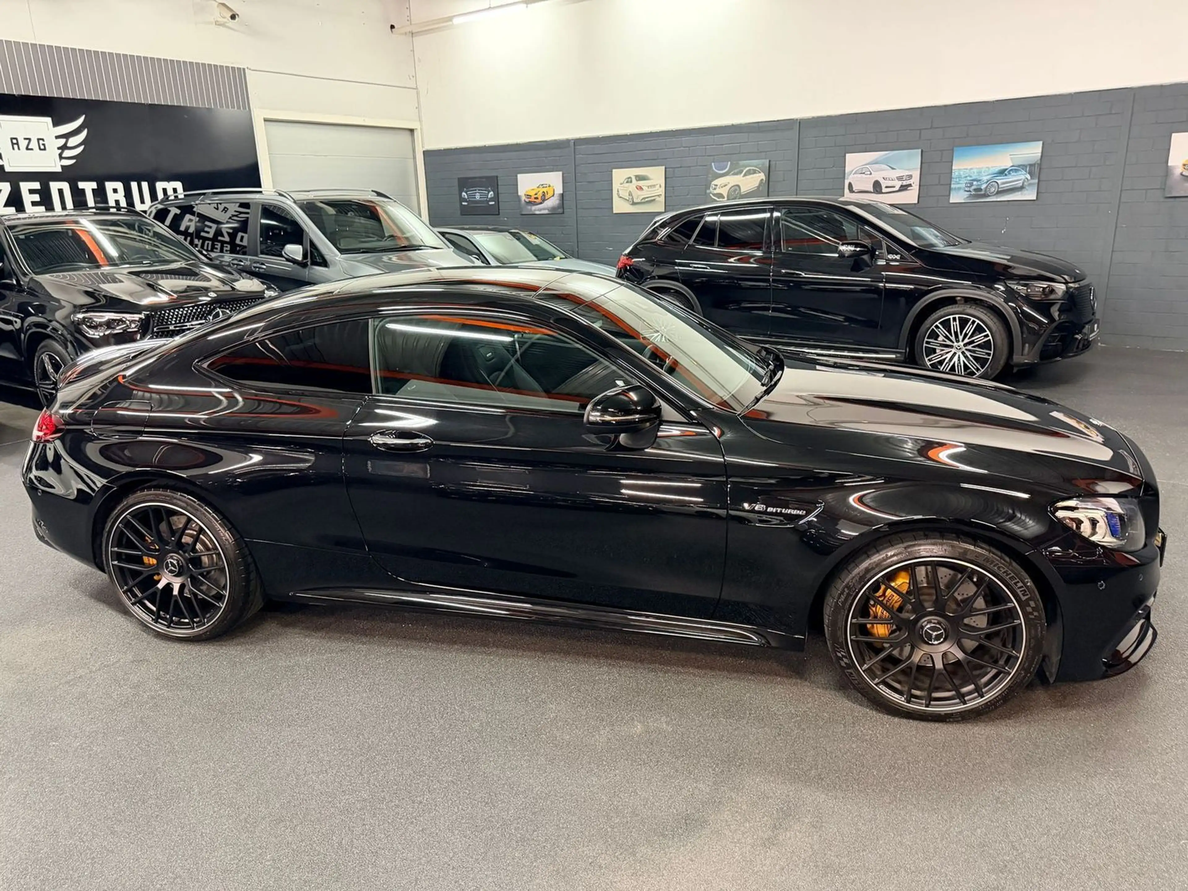 Mercedes-Benz C 63 AMG Coupé PANO/DISTR/LEDER/BURM/MLTBEAM/NIG — photo 7