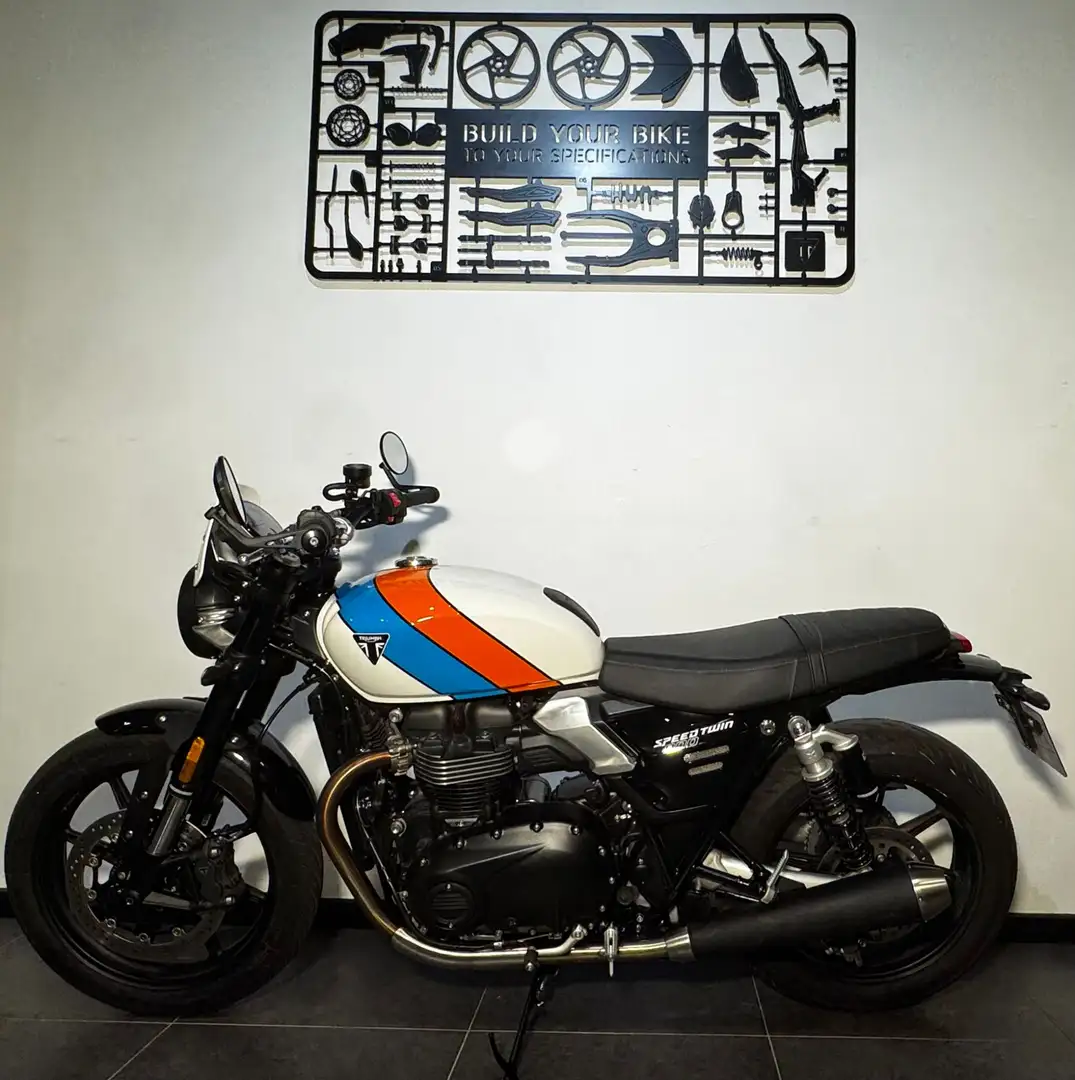 Triumph Speed Twin Blanco - 2