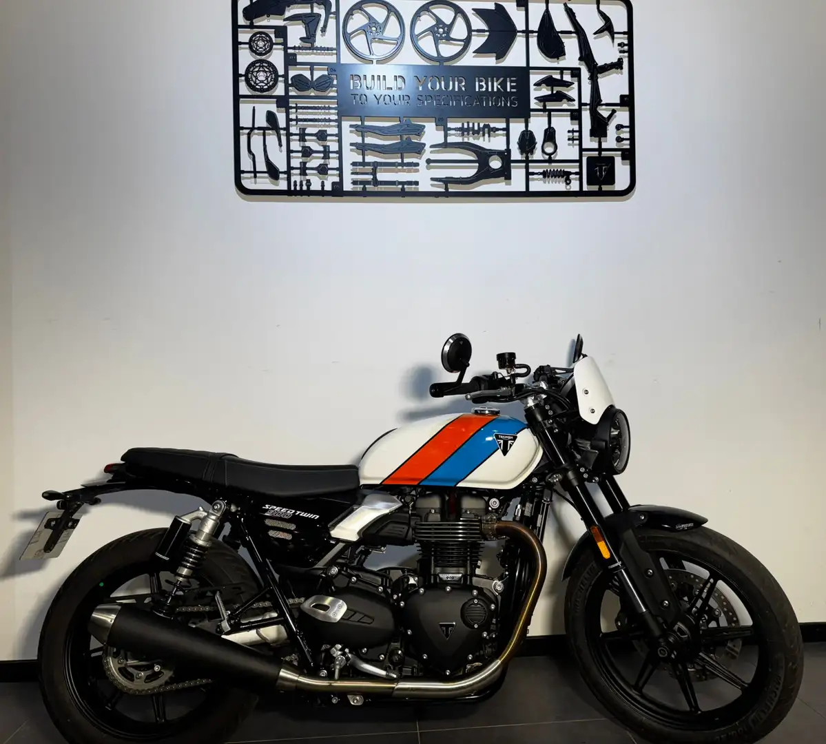 Triumph Speed Twin Blanco - 1