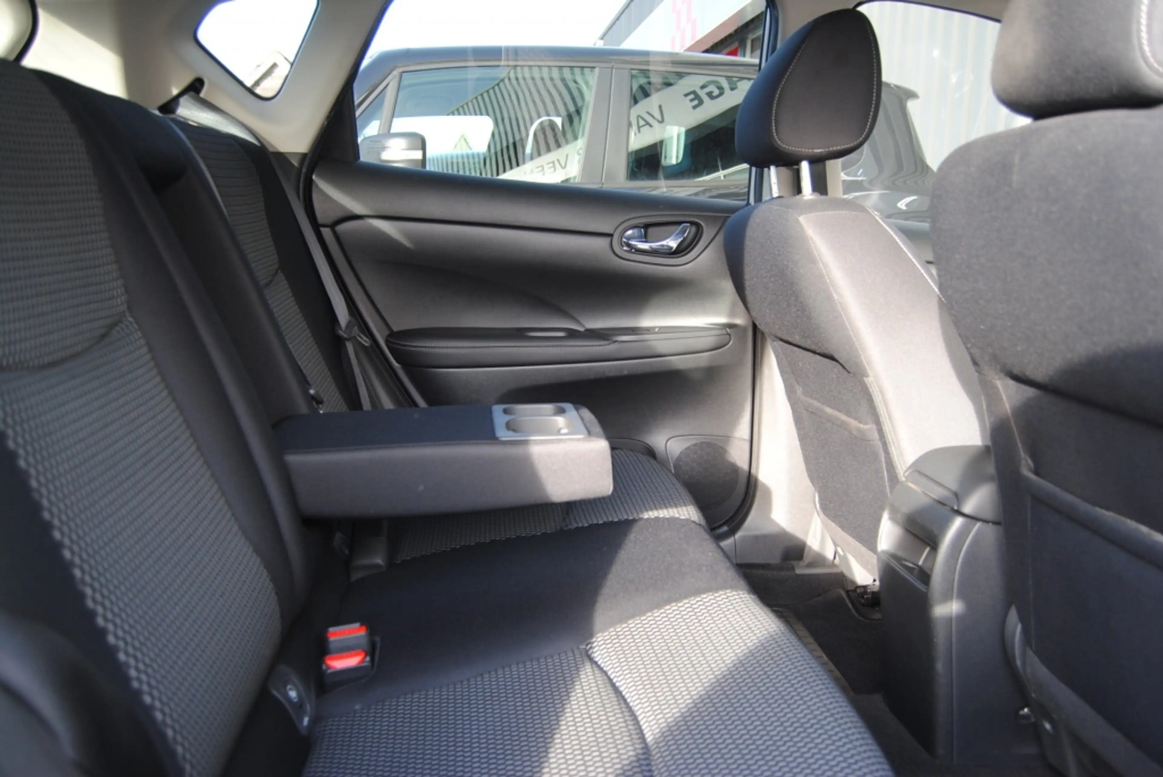 Nissan Pulsar 1.2 DIG-T Connect Ed — photo 7