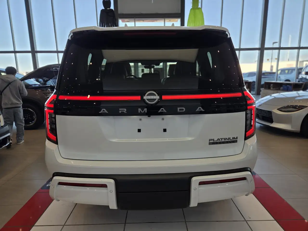 Nissan Armada снимка Nissan Armada