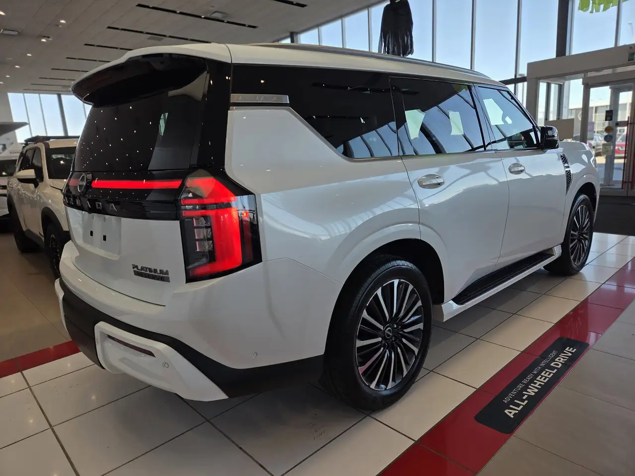 Nissan Armada снимка Nissan Armada