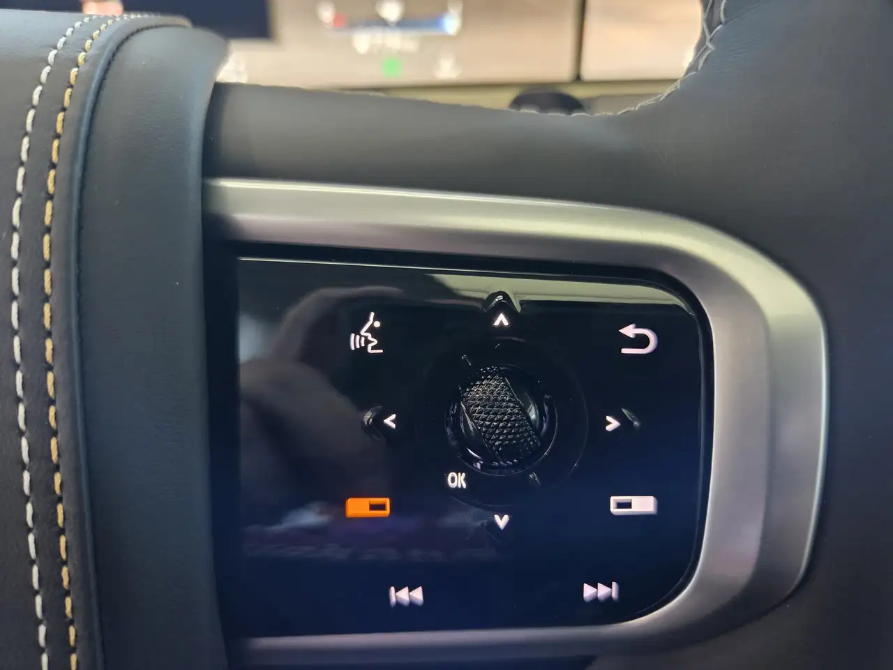 Nissan Armada снимка Nissan Armada