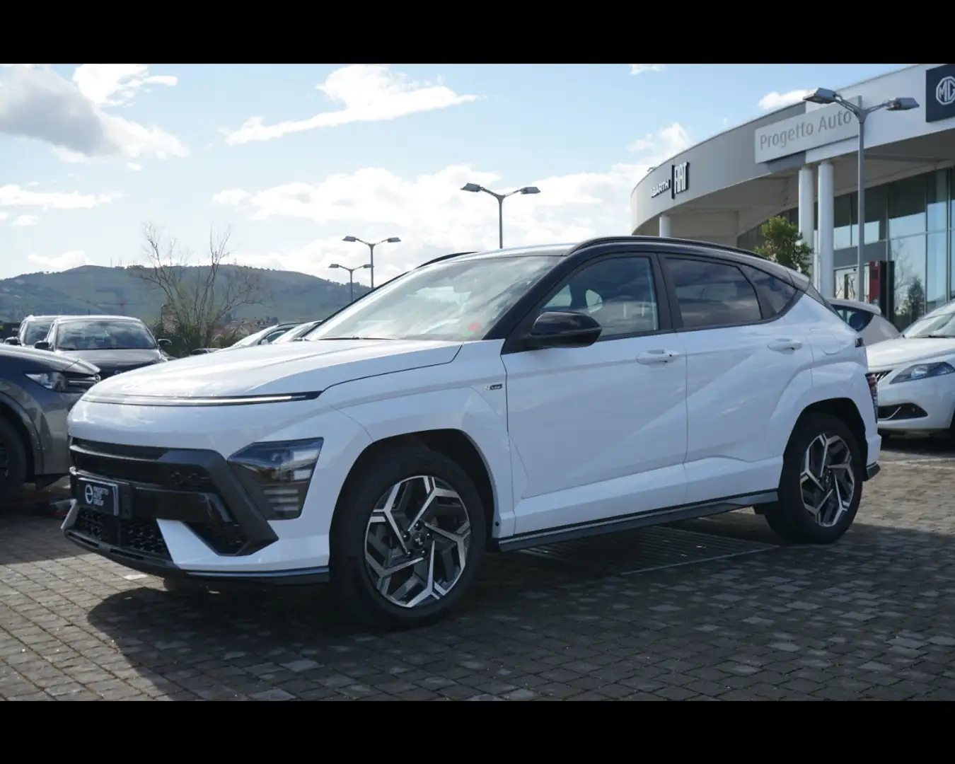 Hyundai KONA 1.6 HEV DCT NLine Blanc - 1