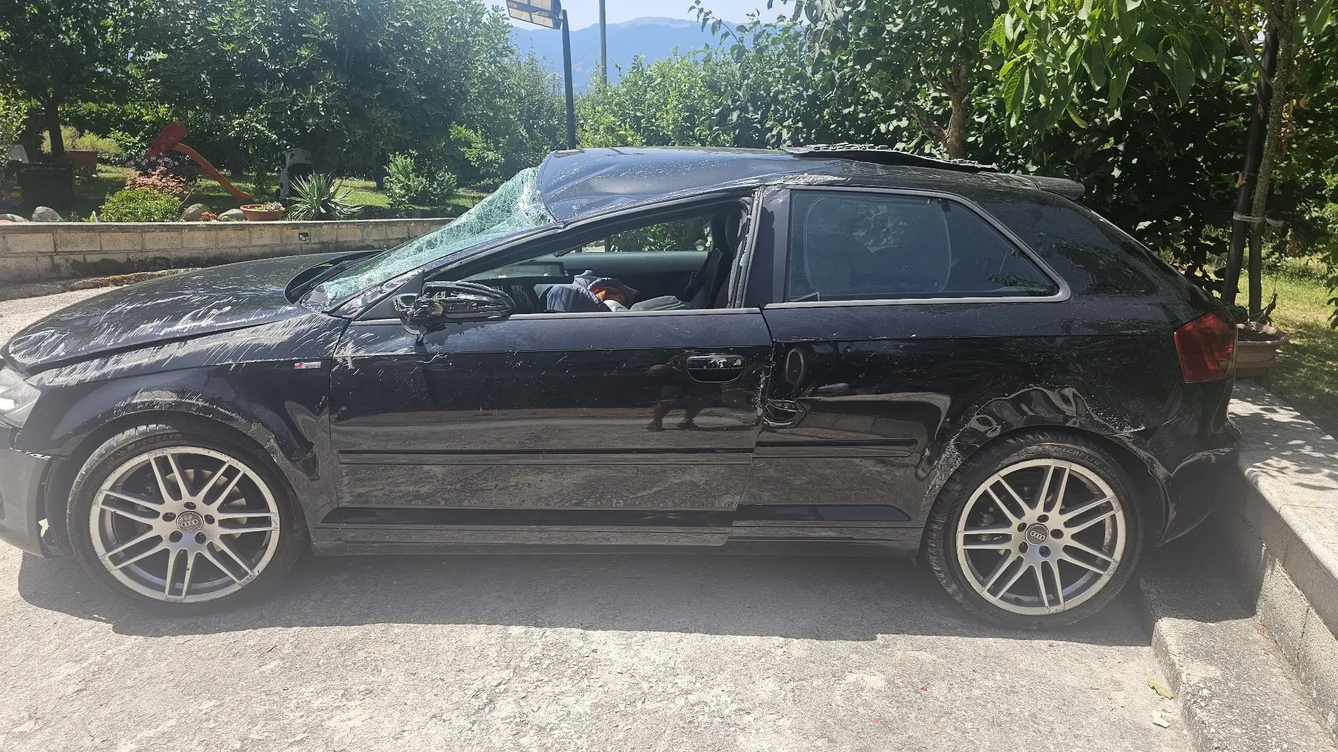 Audi A3 A3 sline incidentata - 2