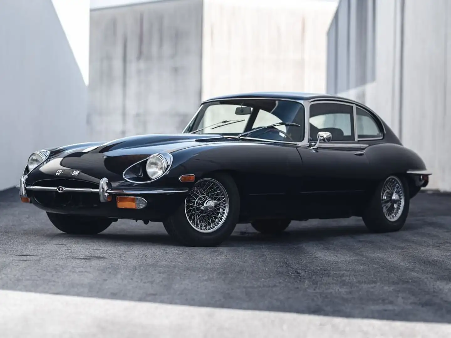 Jaguar E-Type 2+2 Blue - 1