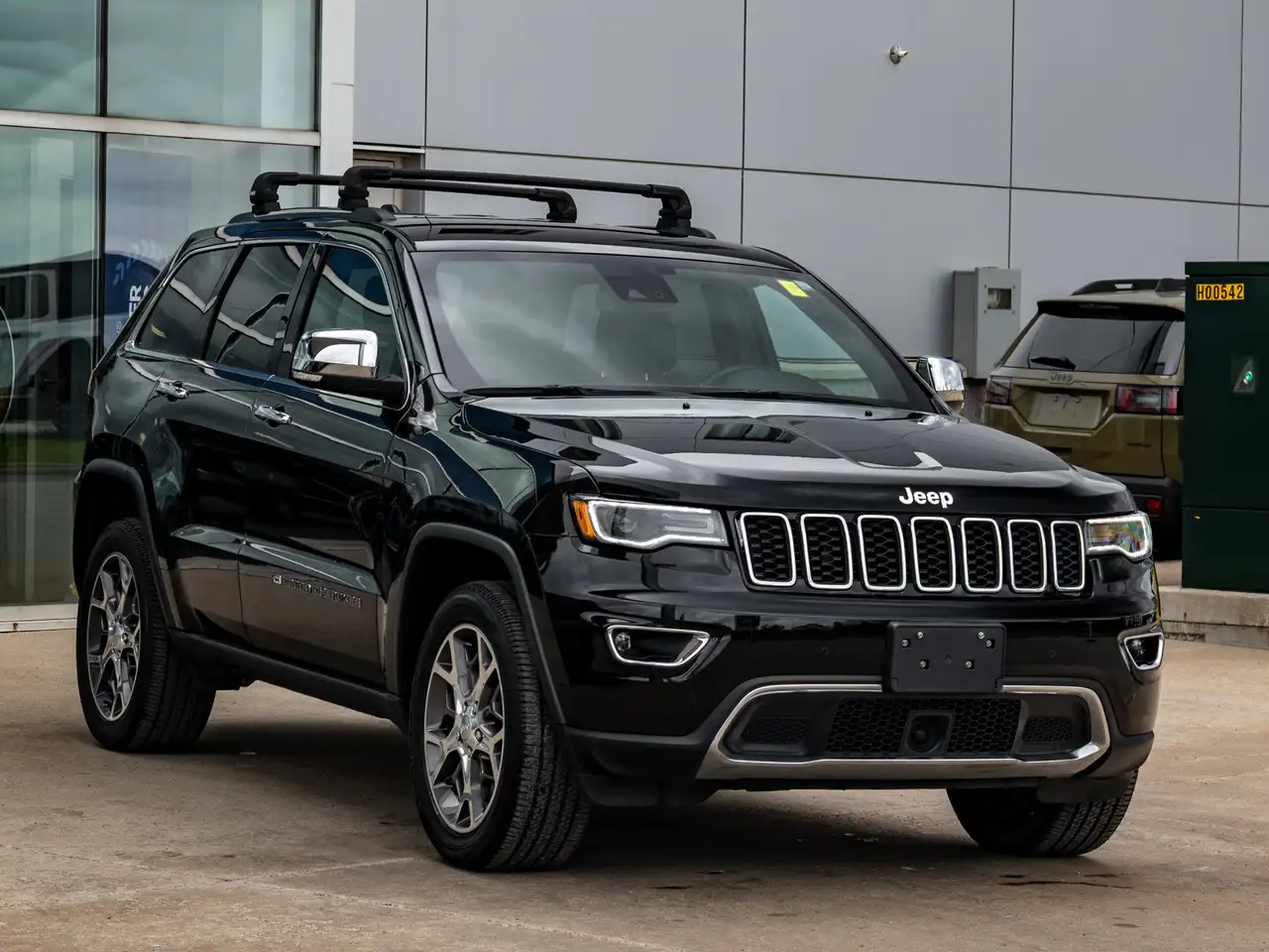 Jeep Grand Cherokee снимка Jeep Grand Cherokee