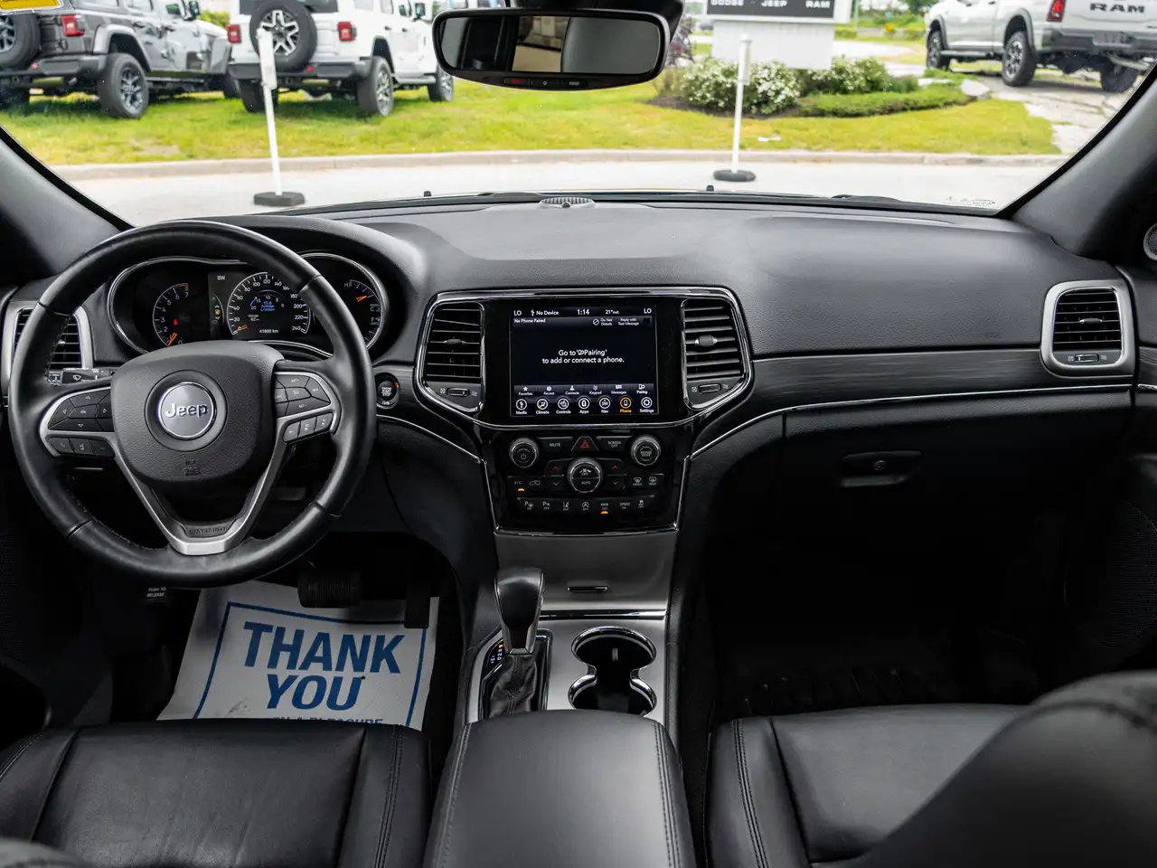 Jeep Grand Cherokee снимка Jeep Grand Cherokee