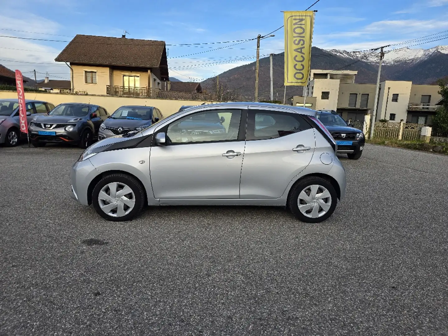 Toyota Aygo 1.0 VVT-i x-play 74900 kms camera - 2