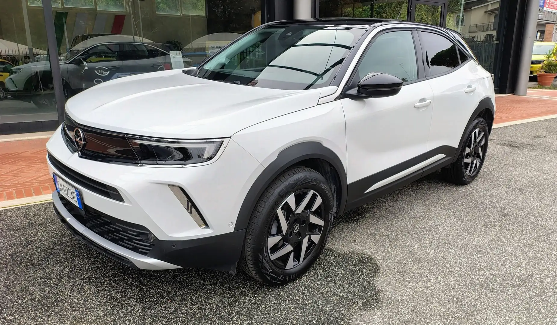 Opel Mokka 1.2 Turbo 130 cv  GS Bianco - 1