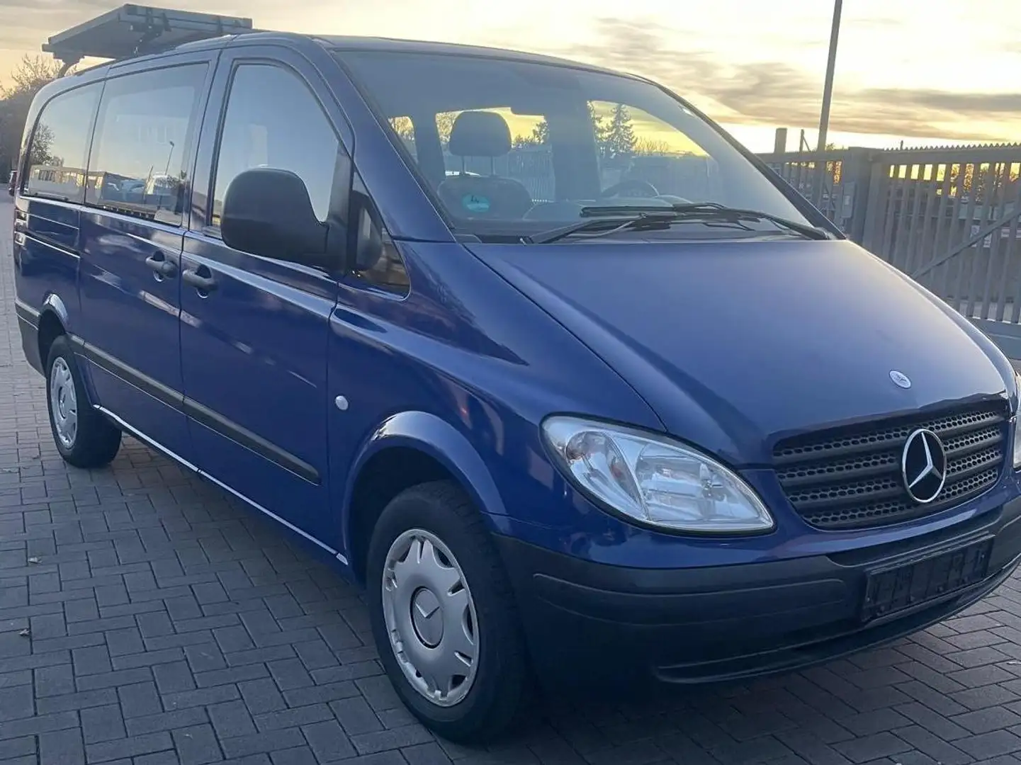 Mercedes-Benz Vito Vito Mixto 111 CDI lang AHK *Klima *TÜV 09/2027 Blau - 1