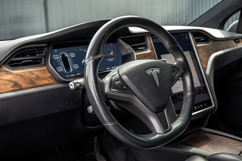 Tesla Model X 100D AWD | 525 PK | 7-Zits | Camera | PDC | Falcon — photo 10