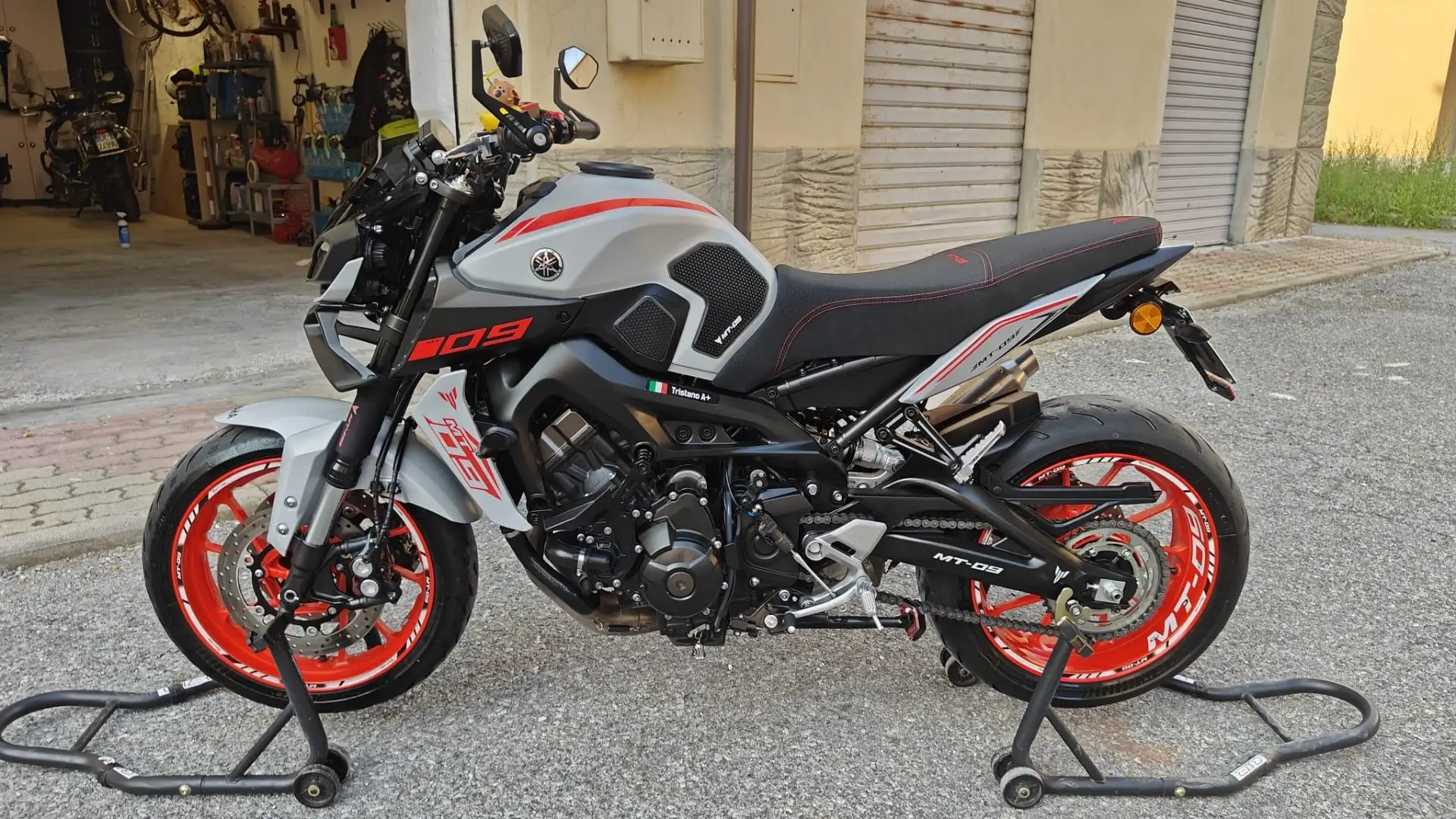 Yamaha MT-09 ABS ICE FLUO MY 2020 Blanc - 2