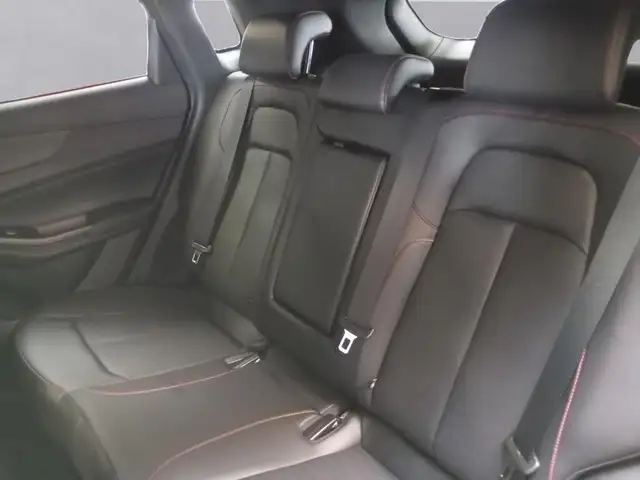 DR Automobiles DR6 view 11