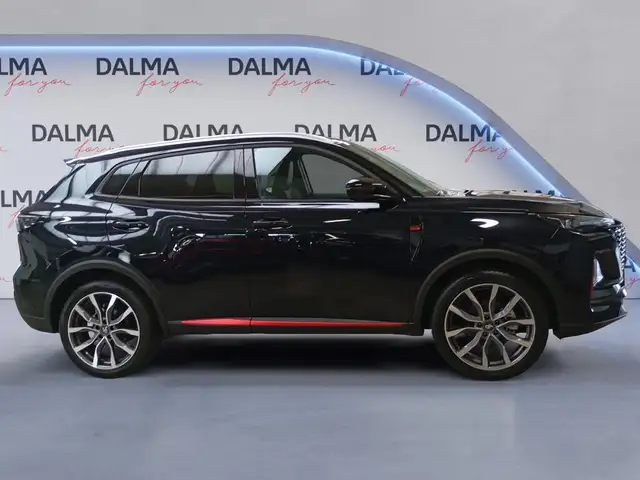 DR Automobiles DR6 view 6