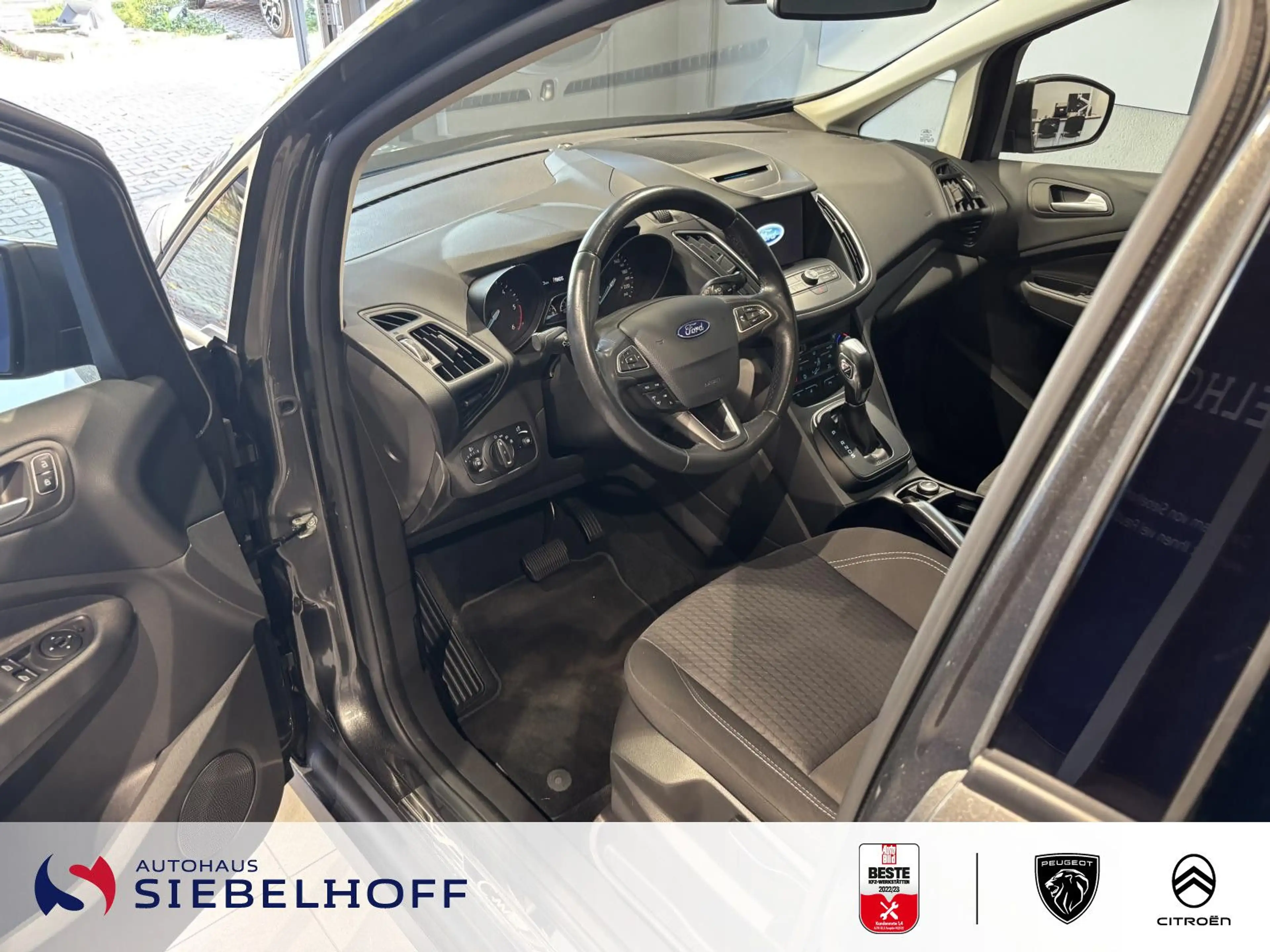 Ford Grand C-Max 1.5 TDCi Grand Cool & Connect — photo 11