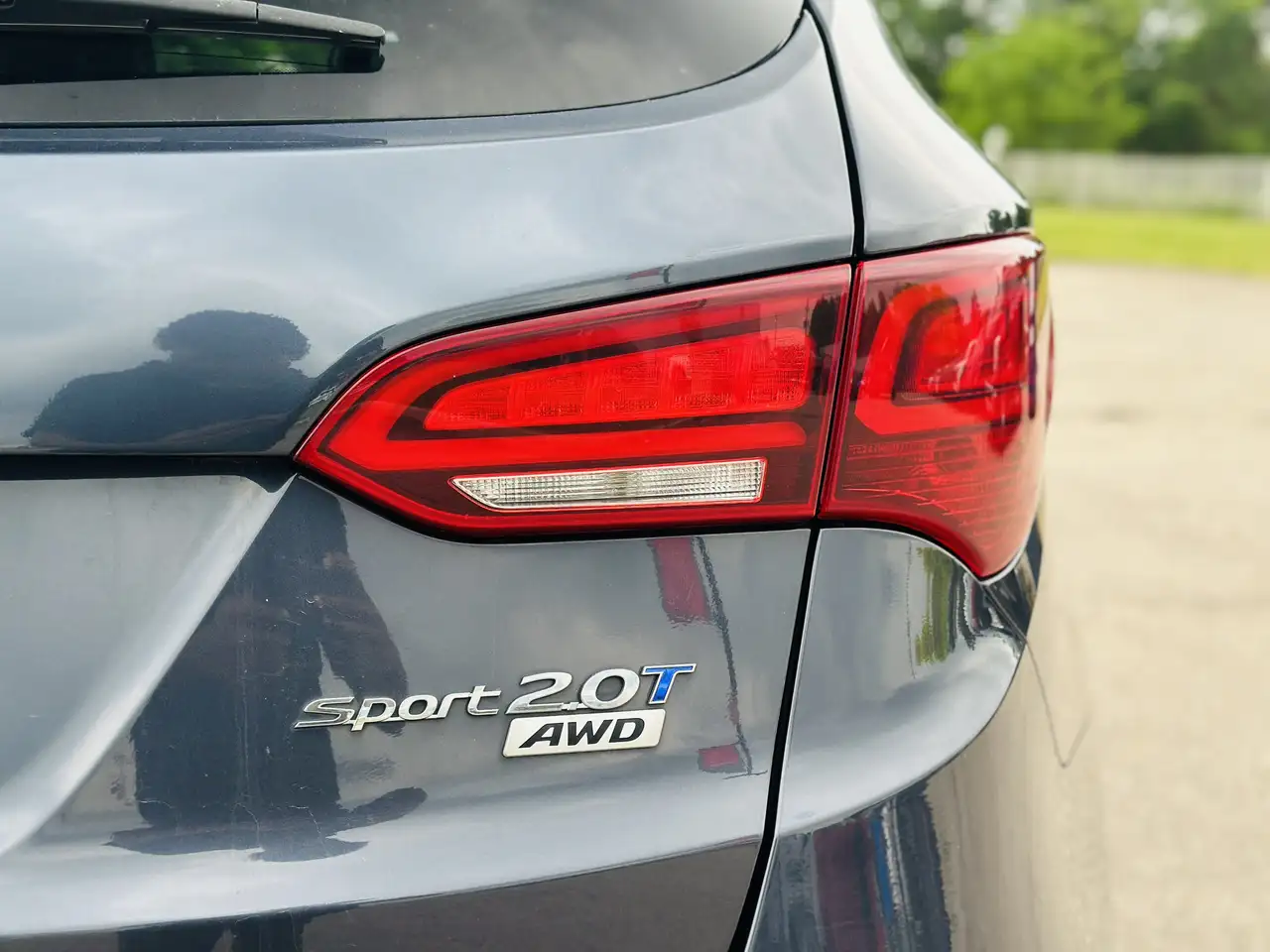Hyundai SANTA FE photo Hyundai SANTA FE