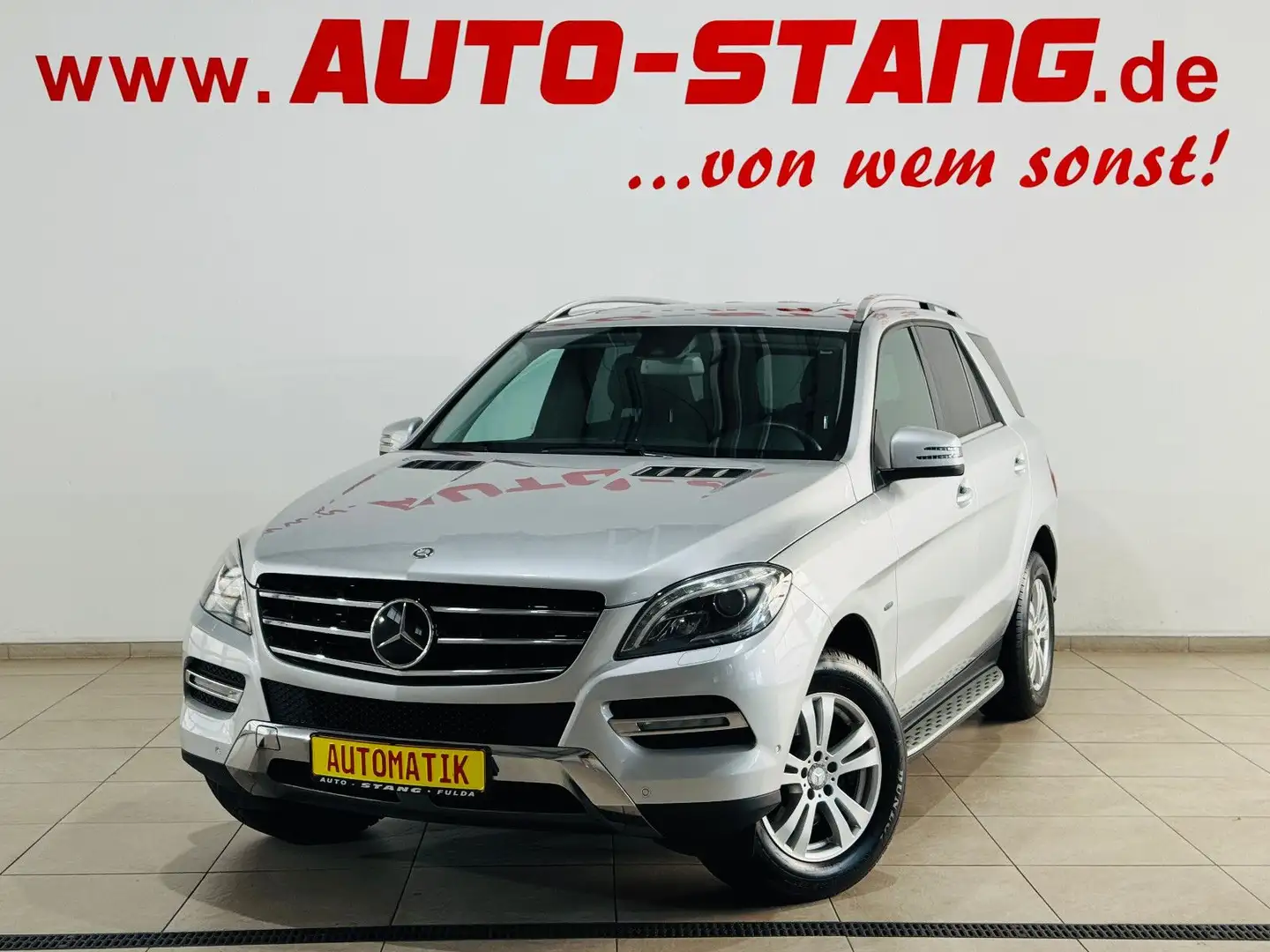 Mercedes-Benz ML 350 CDI BlueTec*2.HAND+SCHECKHEFT+TOTWINKEL* Silber - 2