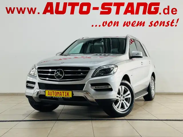 Mercedes-Benz ML 350 CDI BlueTec*2.HAND+SCHECKHEFT+TOTWINKEL*