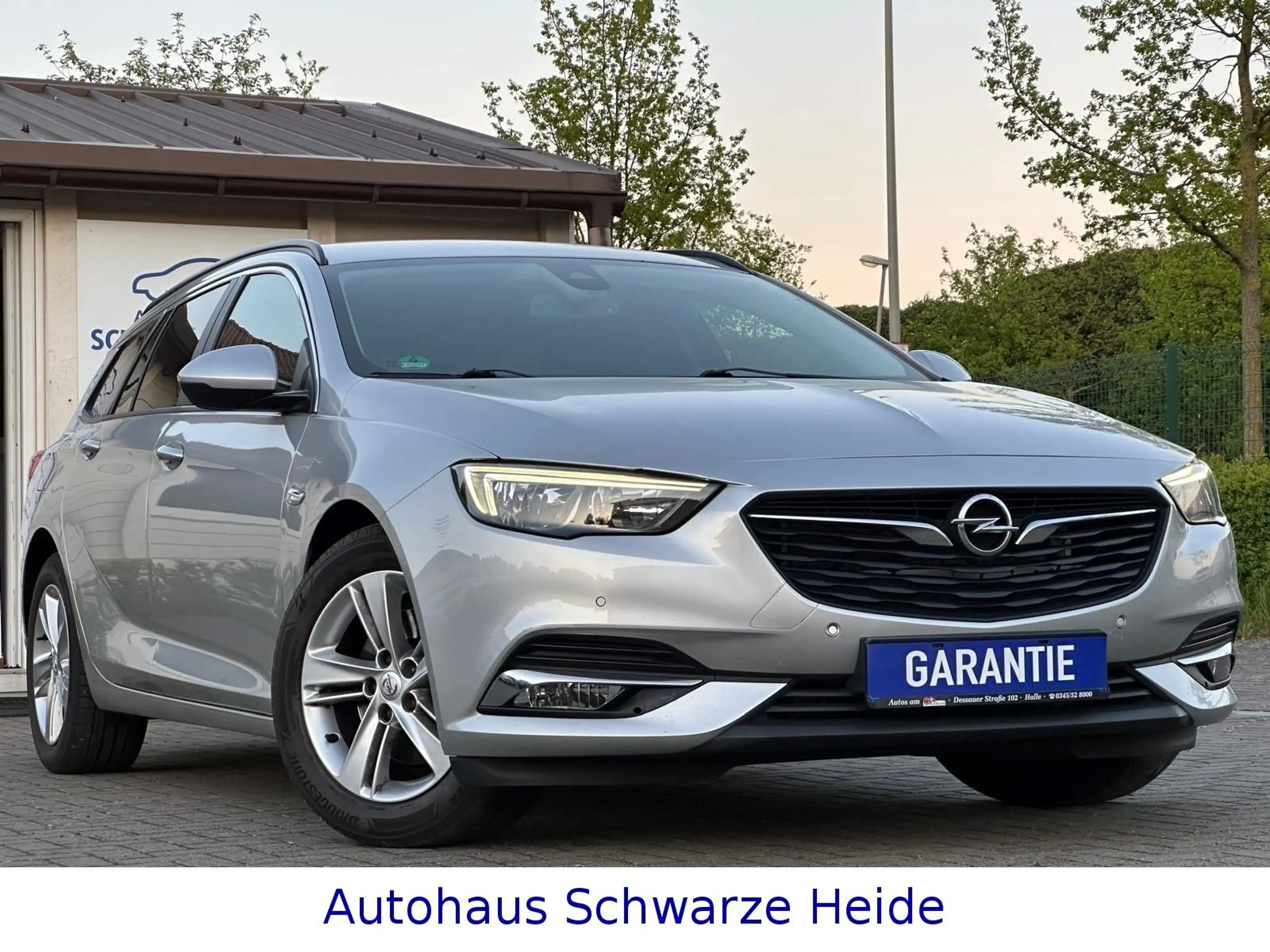 Opel Insignia ST*2.HD*S-HEFT*AHK*170PS*CARPLAY*KAMERA