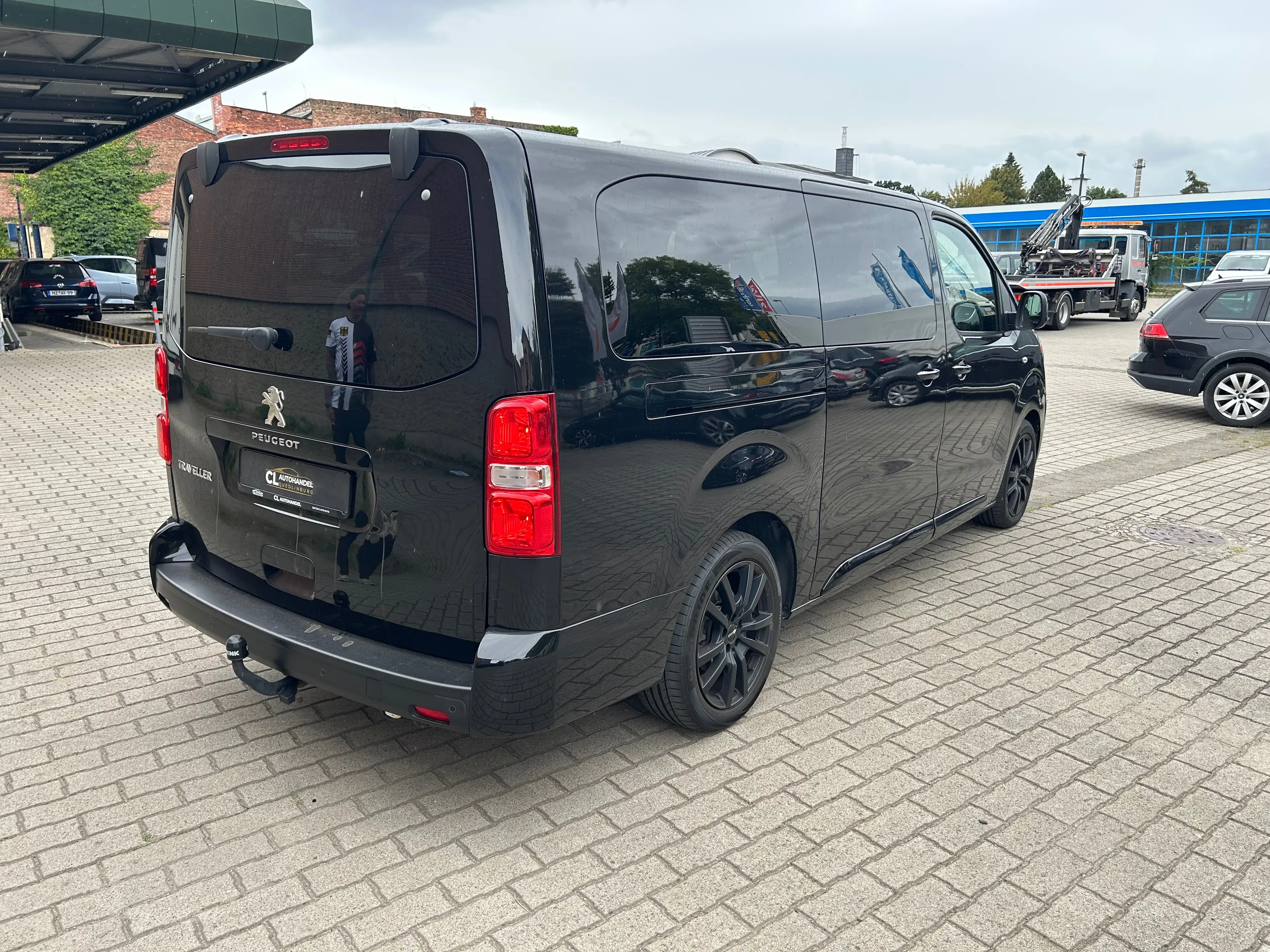 Peugeot Traveller Traveller L2 2.0 BlueHDi 180 EAT6 Allure — photo 2