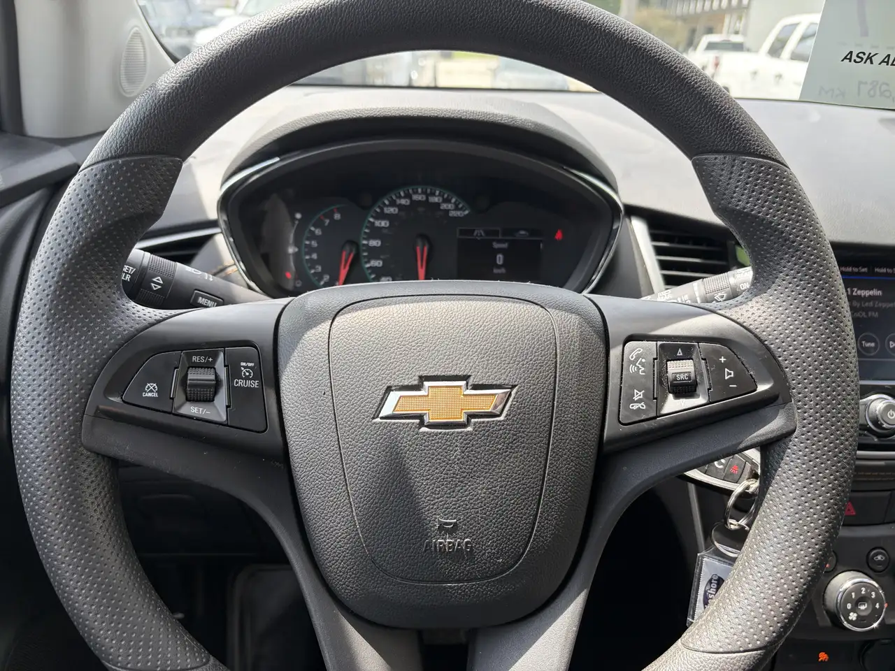 Chevrolet Trax снимка Chevrolet Trax