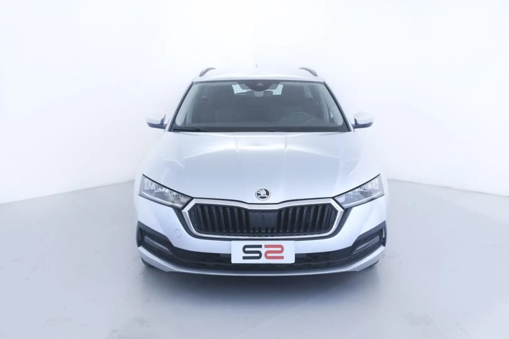 Skoda Octavia 1.5 G-TEC DSG Wagon Executive Argent - 2
