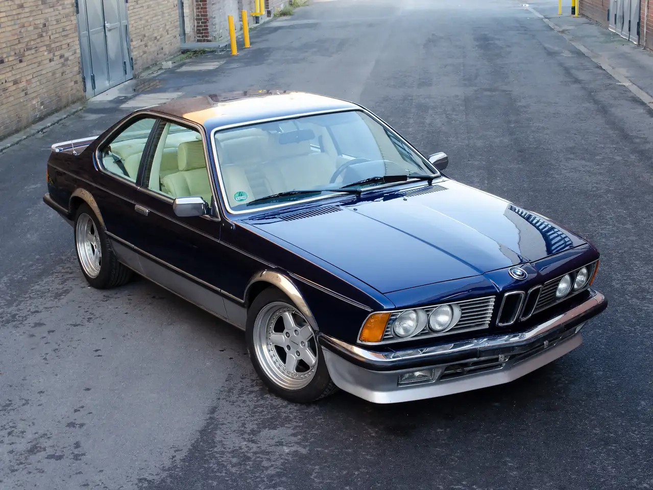 BMW 635